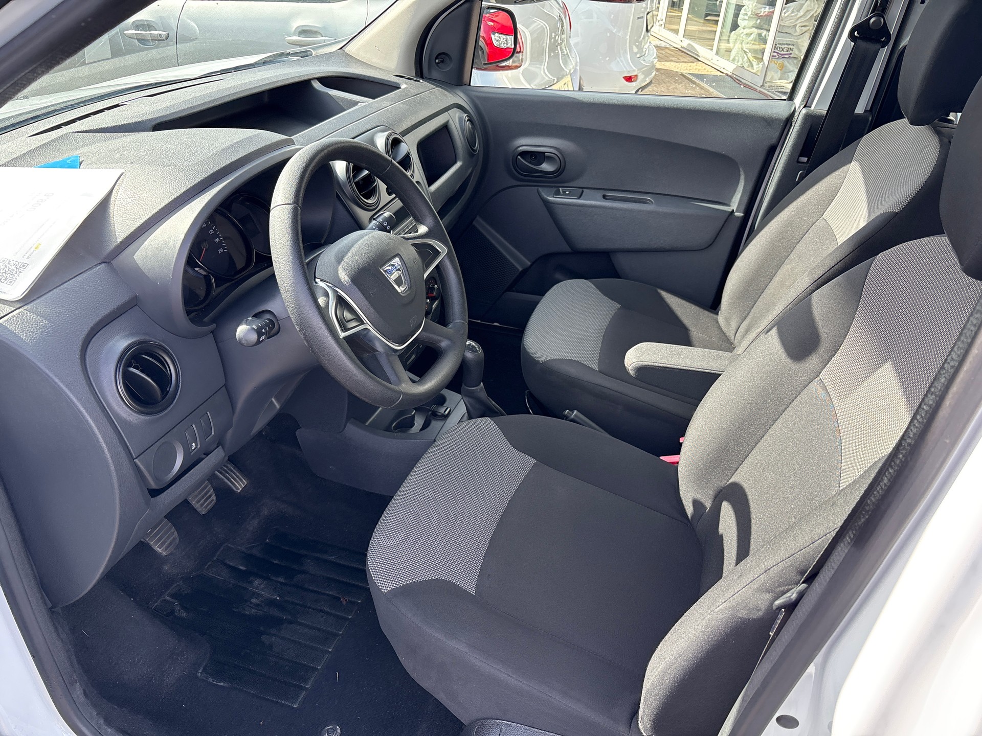 DACIA Dokker Van SCe 100 S&S Access-image-6