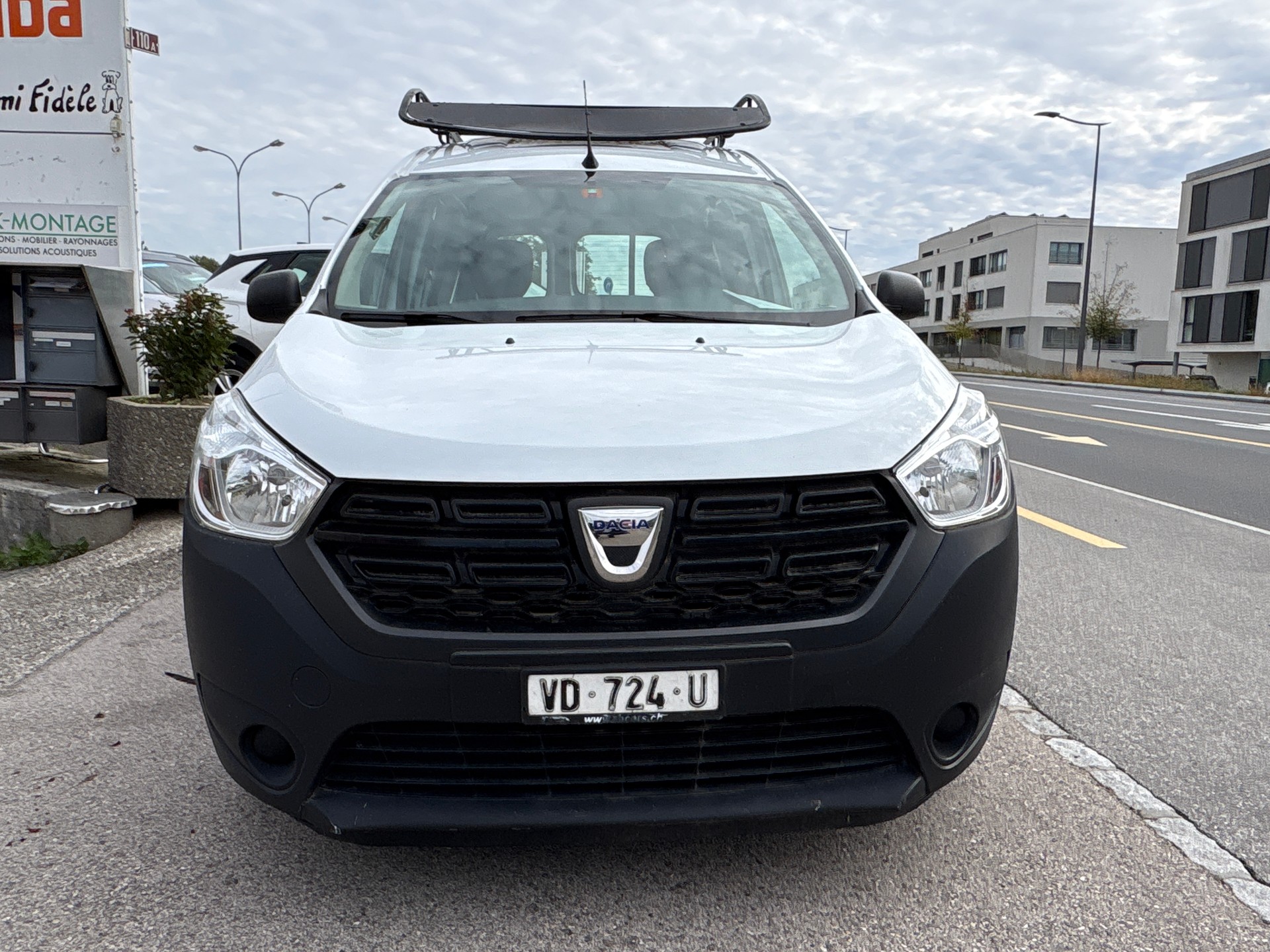 DACIA Dokker Van SCe 100 S&S Access-image-0