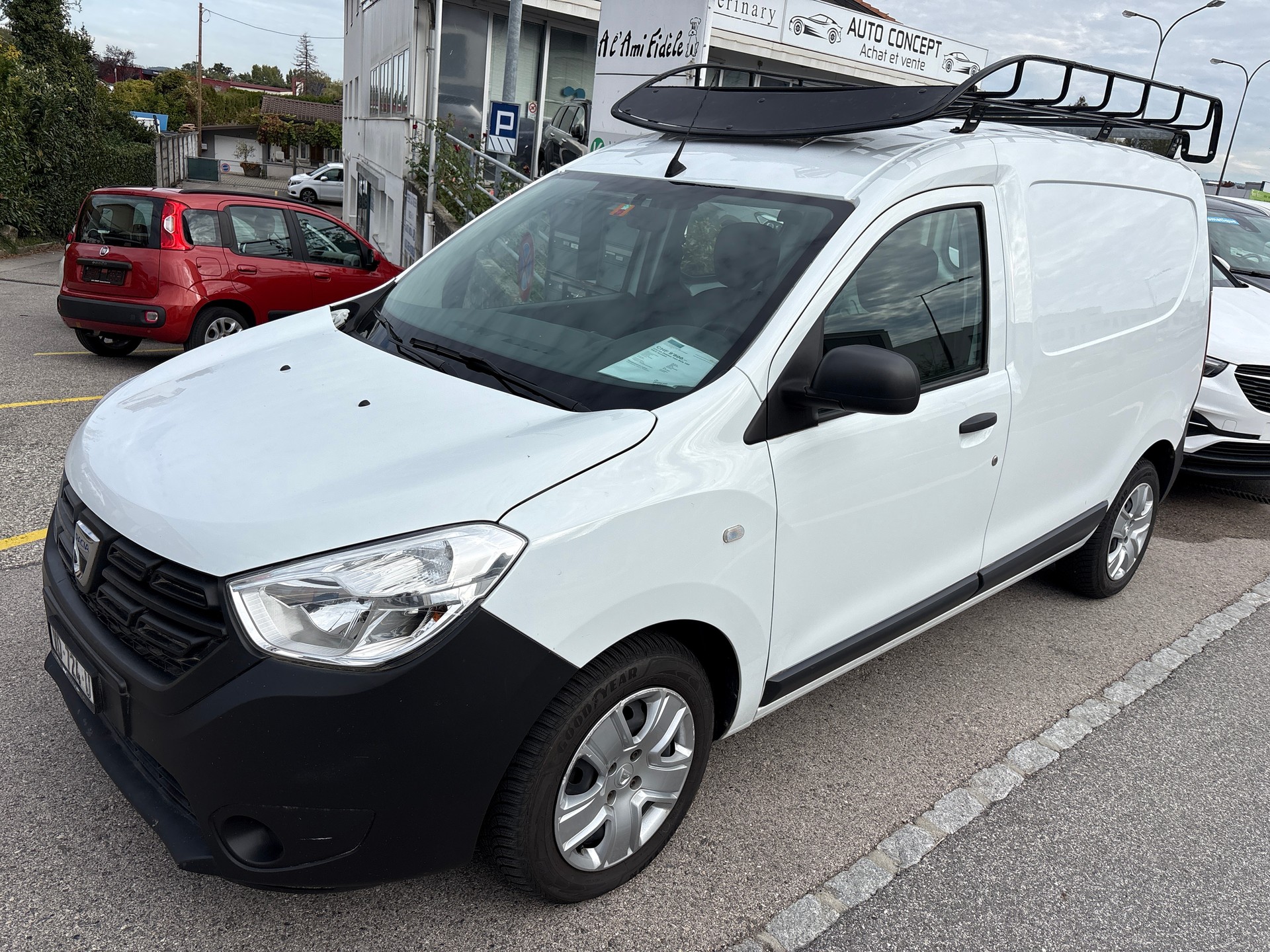 DACIA Dokker Van SCe 100 S&S Access-image-1