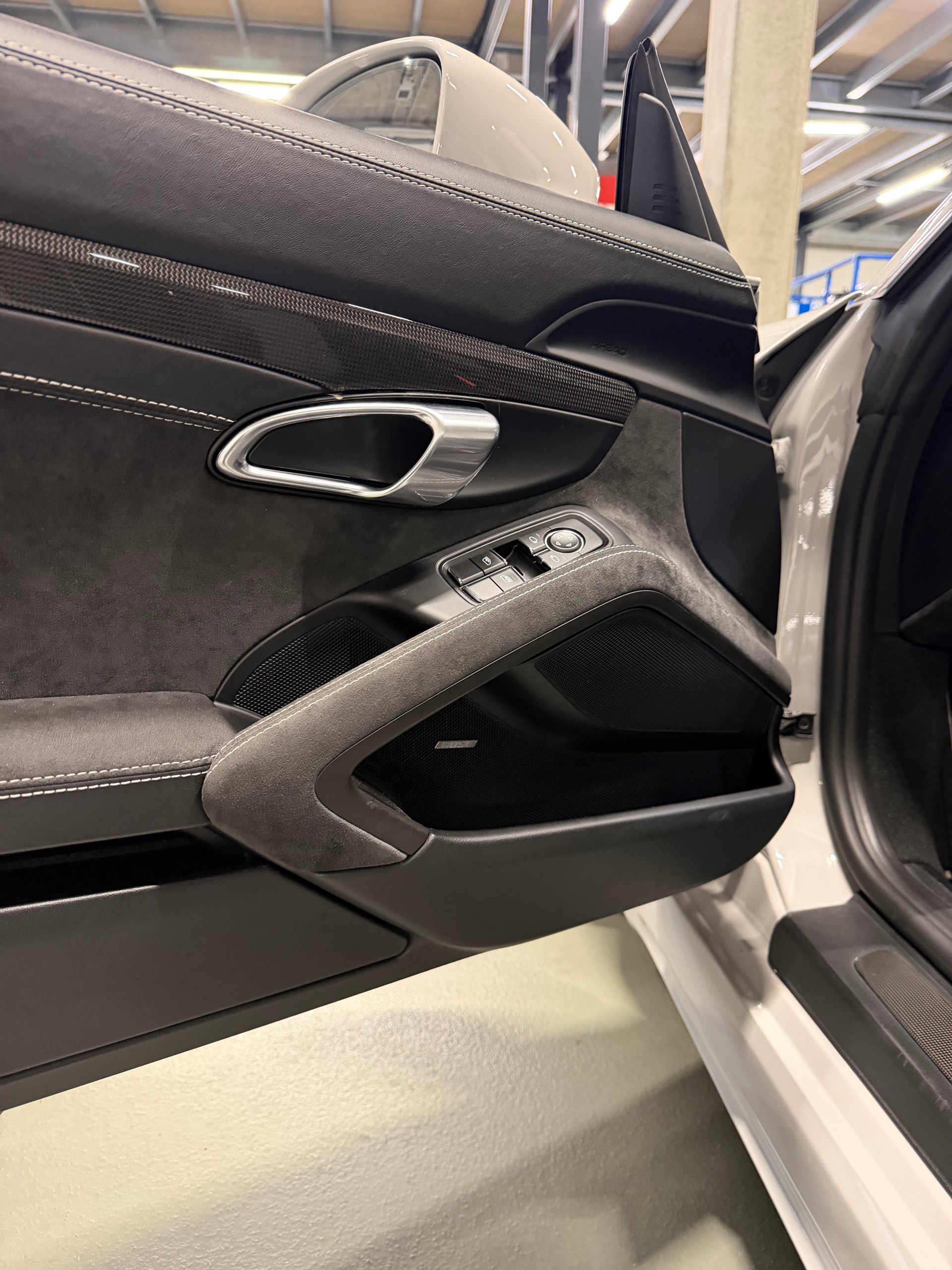 PORSCHE 718 Boxster GTS 2.5 PDK *Swiss-PA*-image-13
