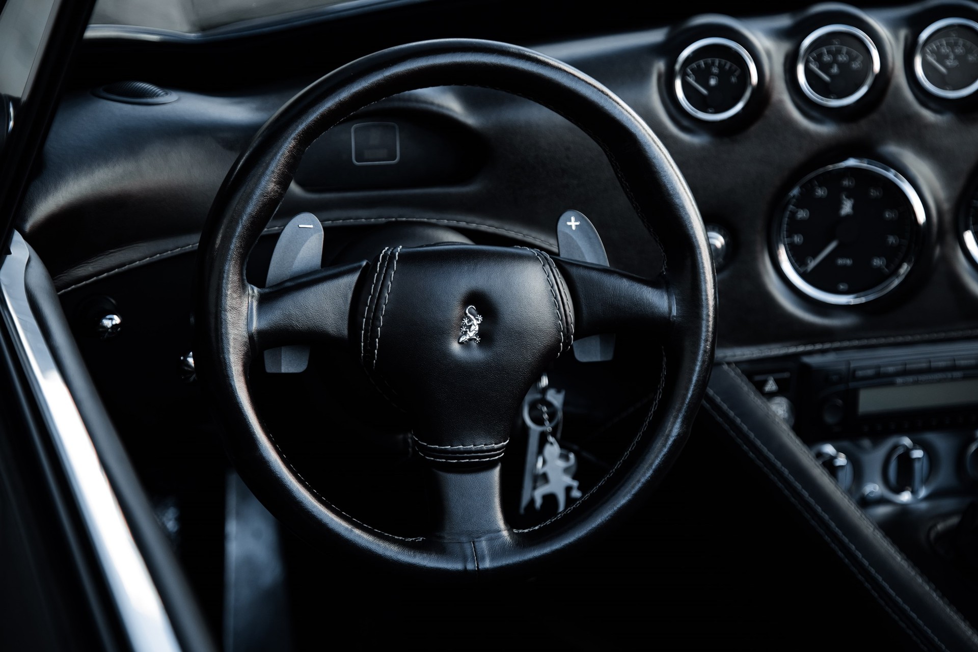 WIESMANN Roadster MF3-image-19