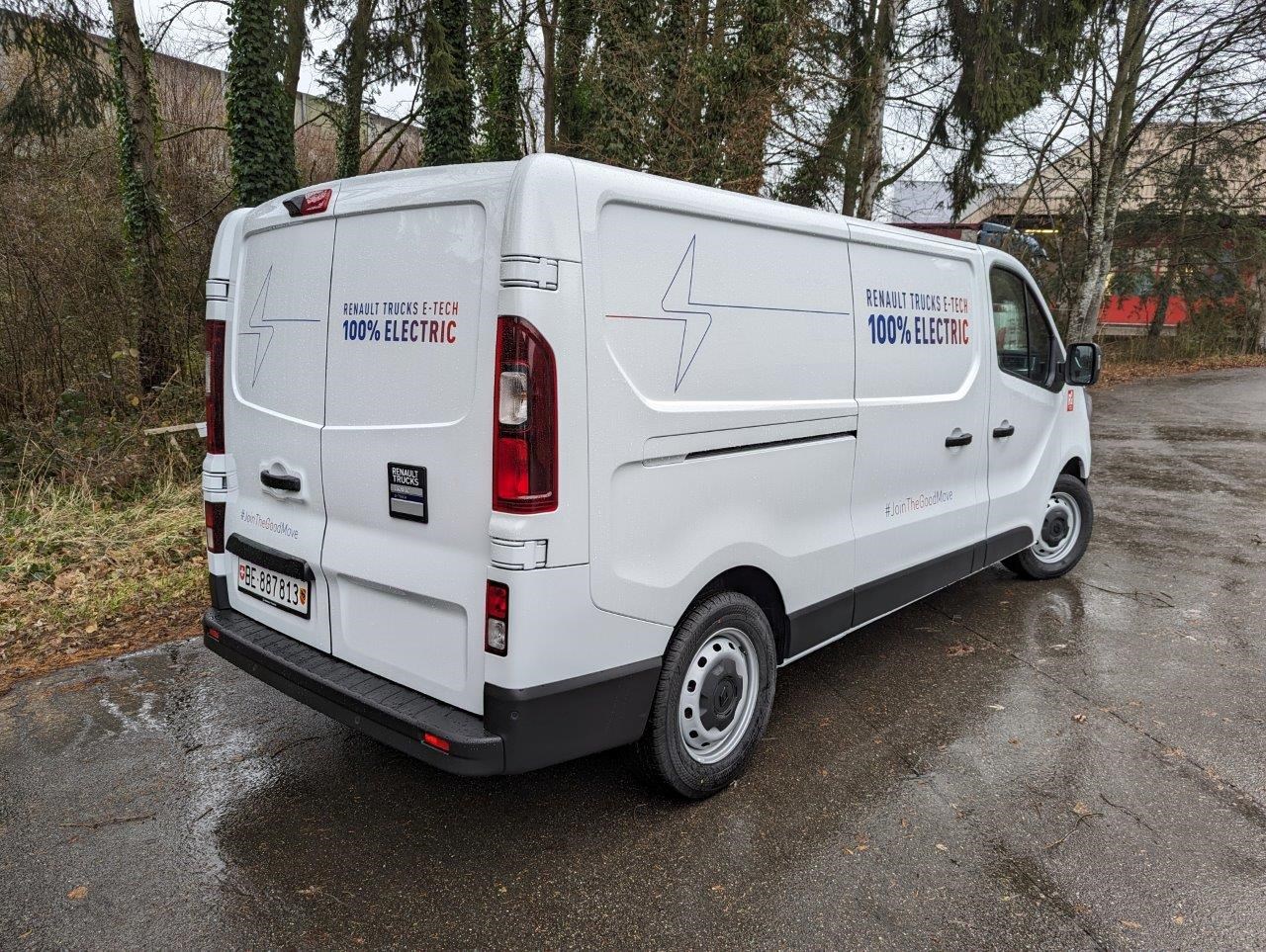 RENAULT Trafic EV52 22kW L2H1-image-1