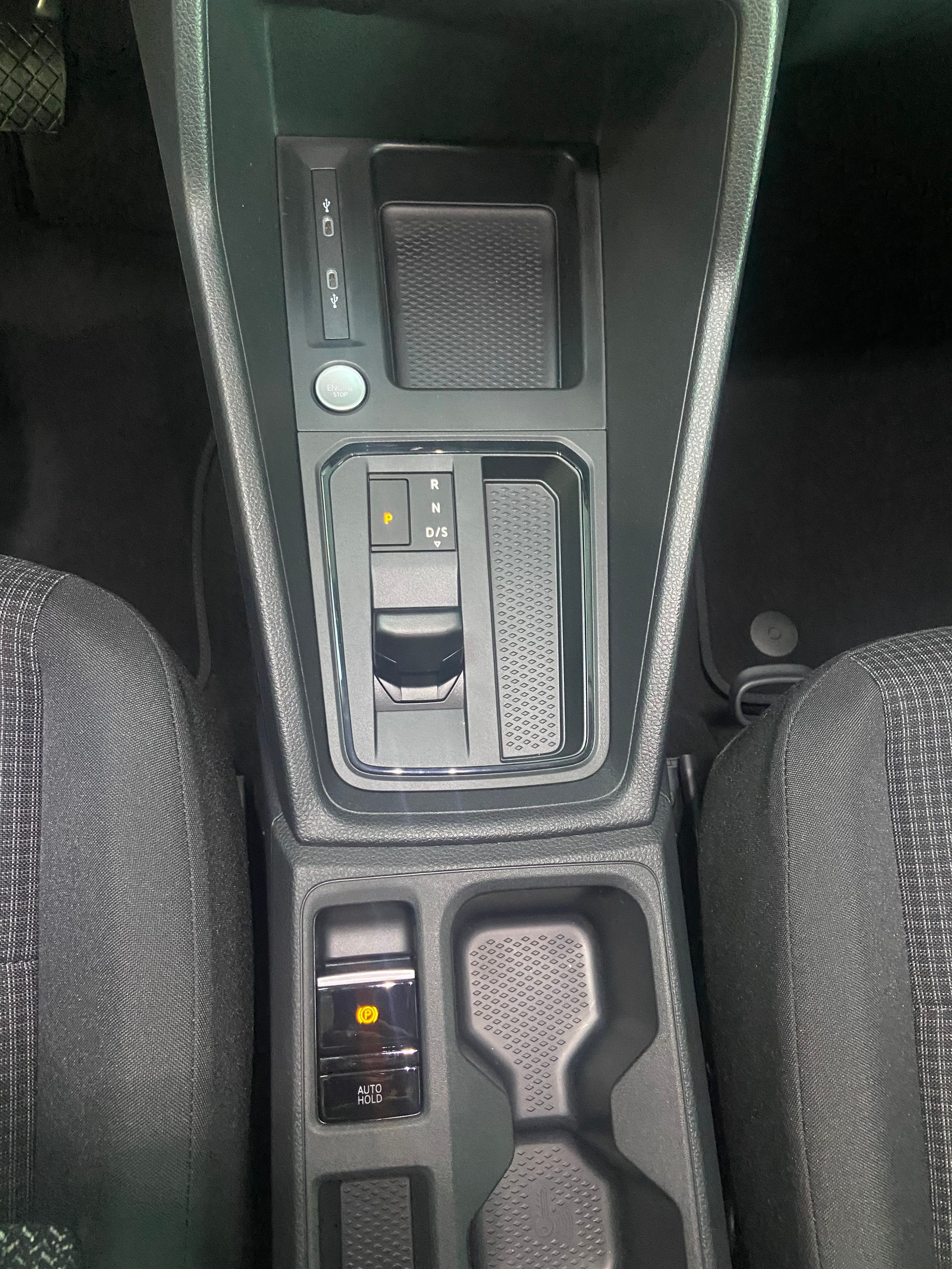 VW Caddy 1.5 TSI Plug in Hybrid Liberty DSG-image-10