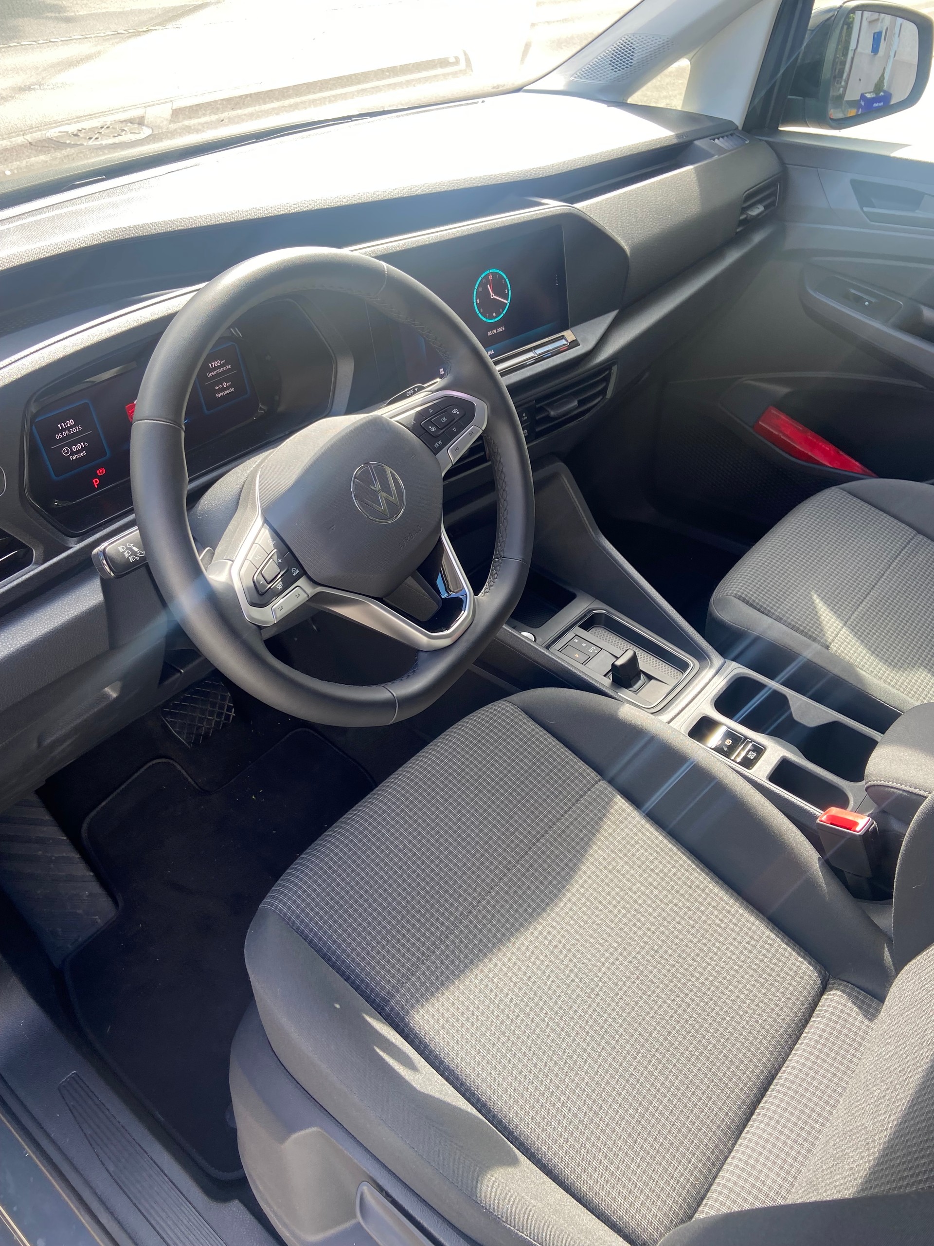 VW Caddy 1.5 TSI Plug in Hybrid Liberty DSG-image-5