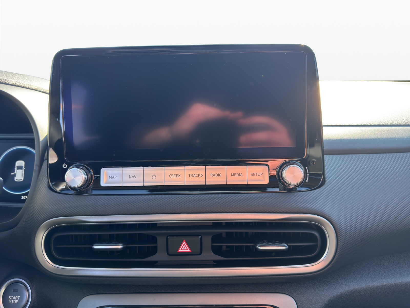 HYUNDAI Kona Electric Eco Comfort-image-14