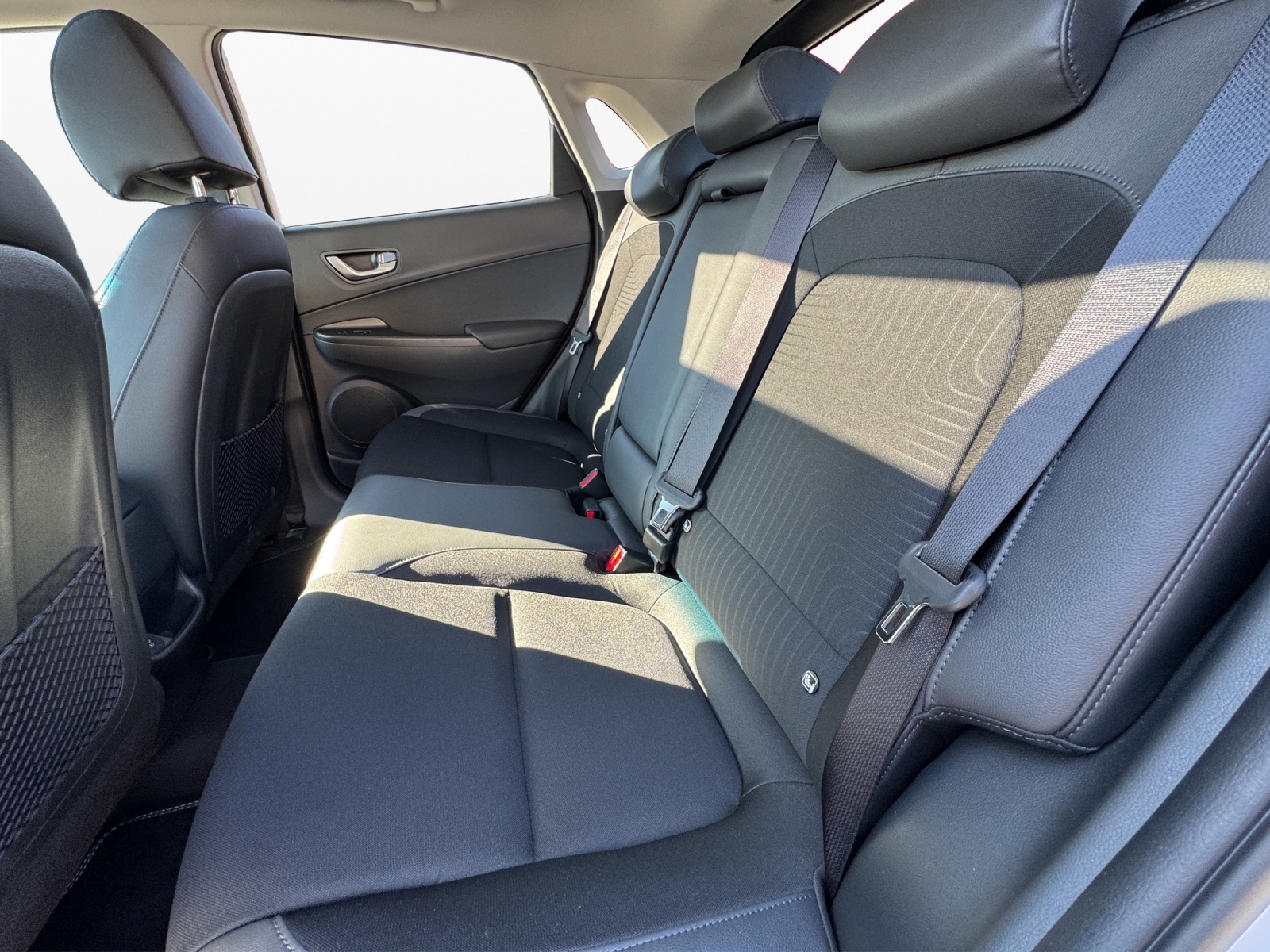 HYUNDAI Kona Electric Eco Comfort-image-10