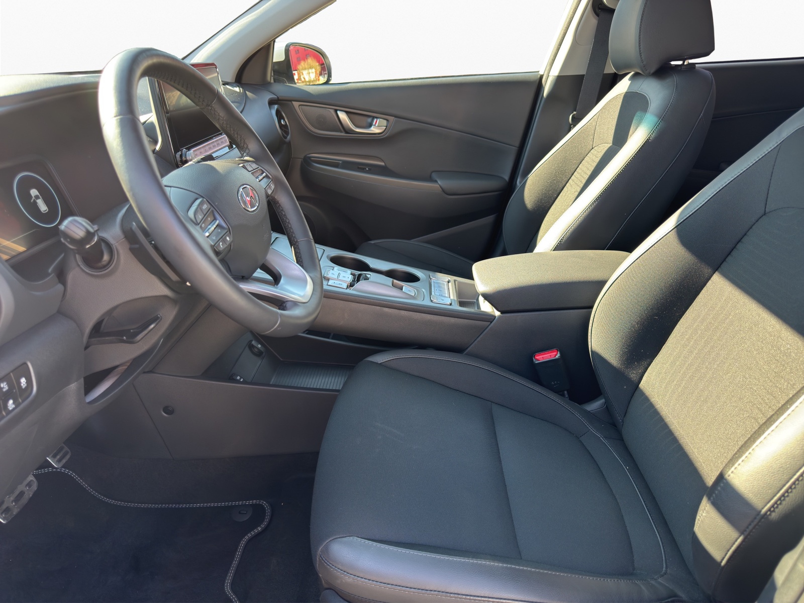 HYUNDAI Kona Electric Eco Comfort-image-9
