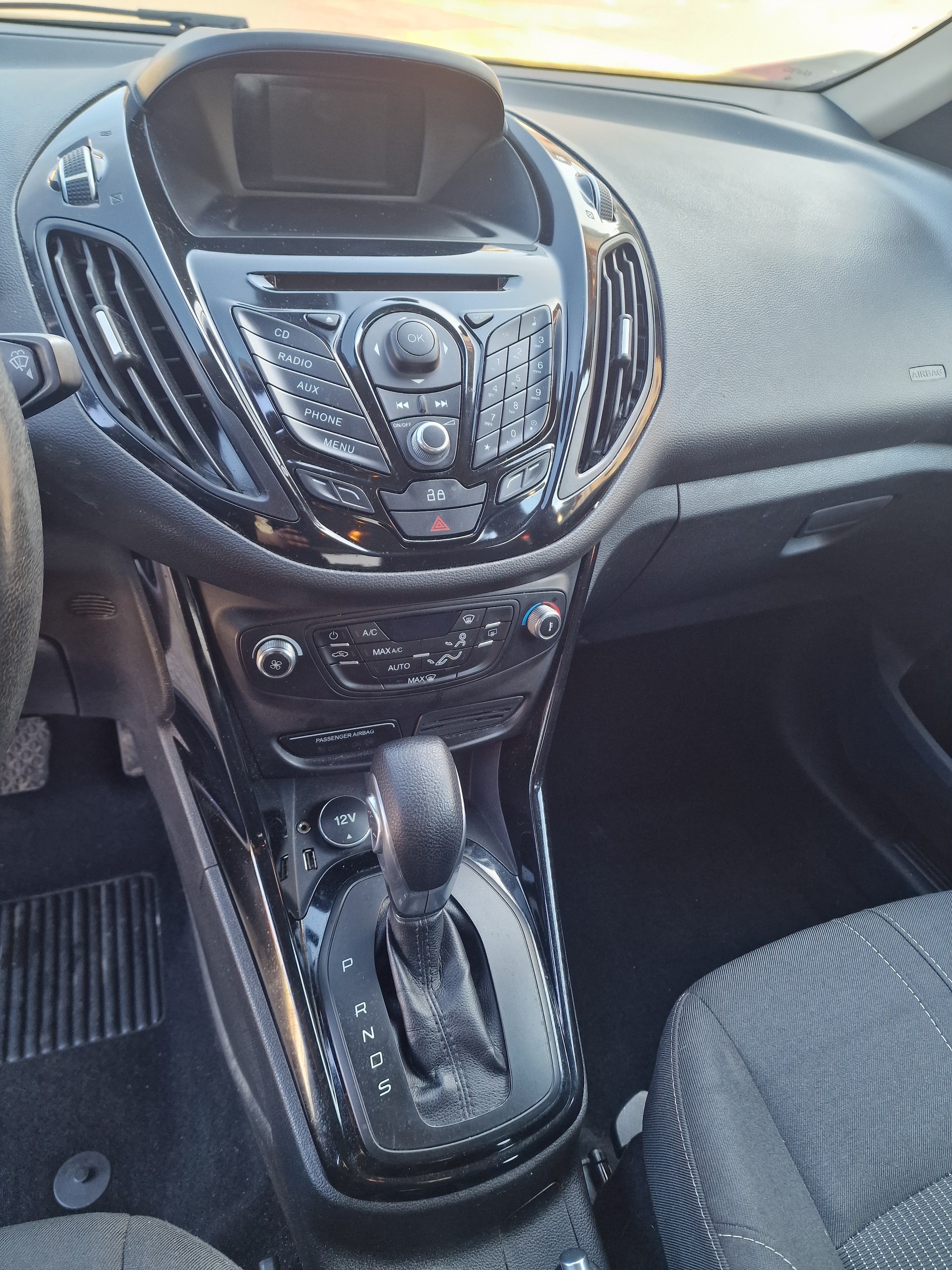 FORD B-Max 1.6 Ti-VCT Trend PowerShift-image-9