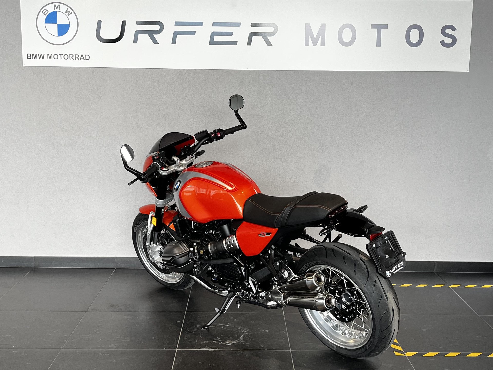 BMW R 12 nine T-image-6