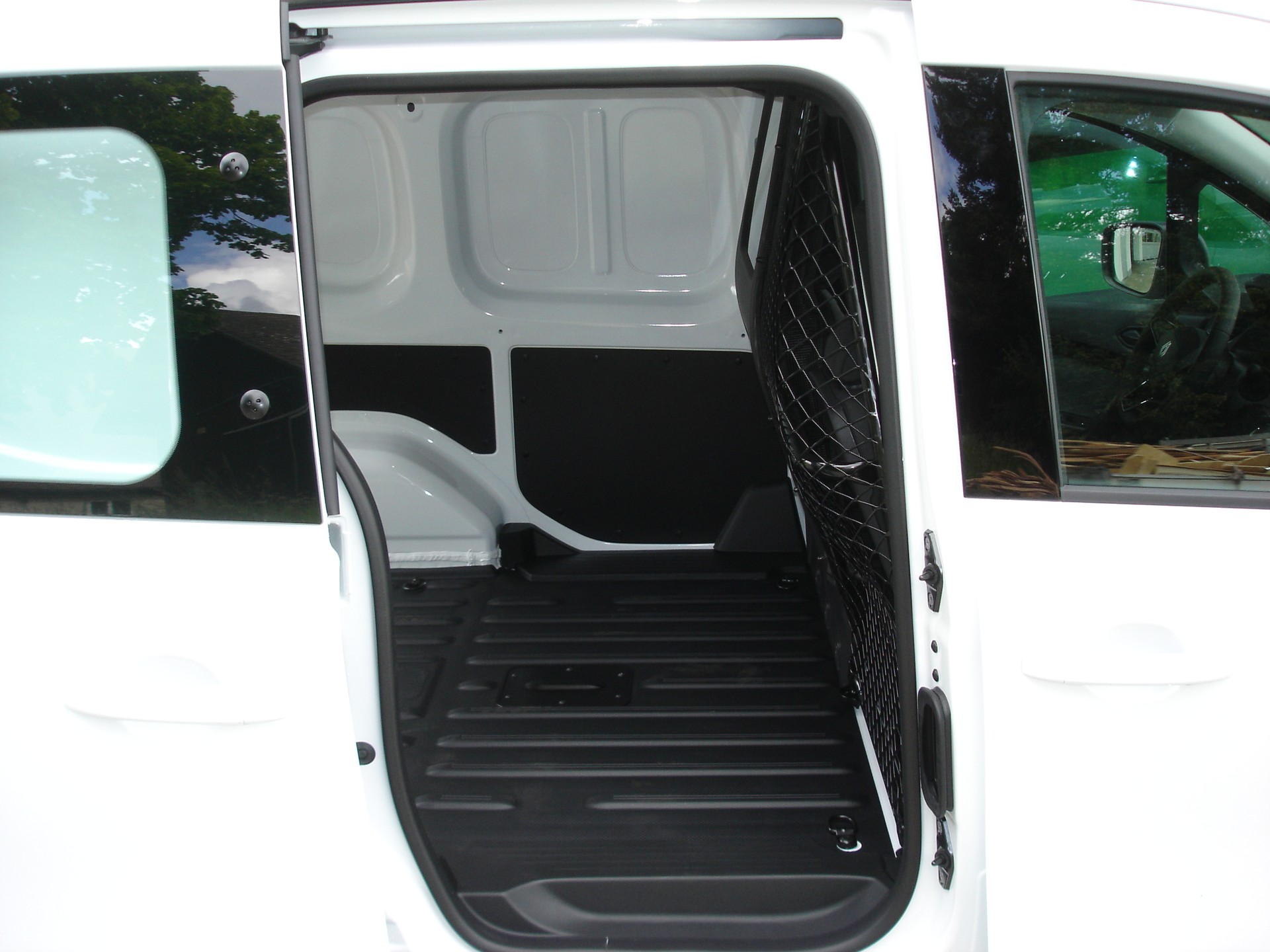 RENAULT Kangoo Van EV45 Standard 22kW Extra-image-4