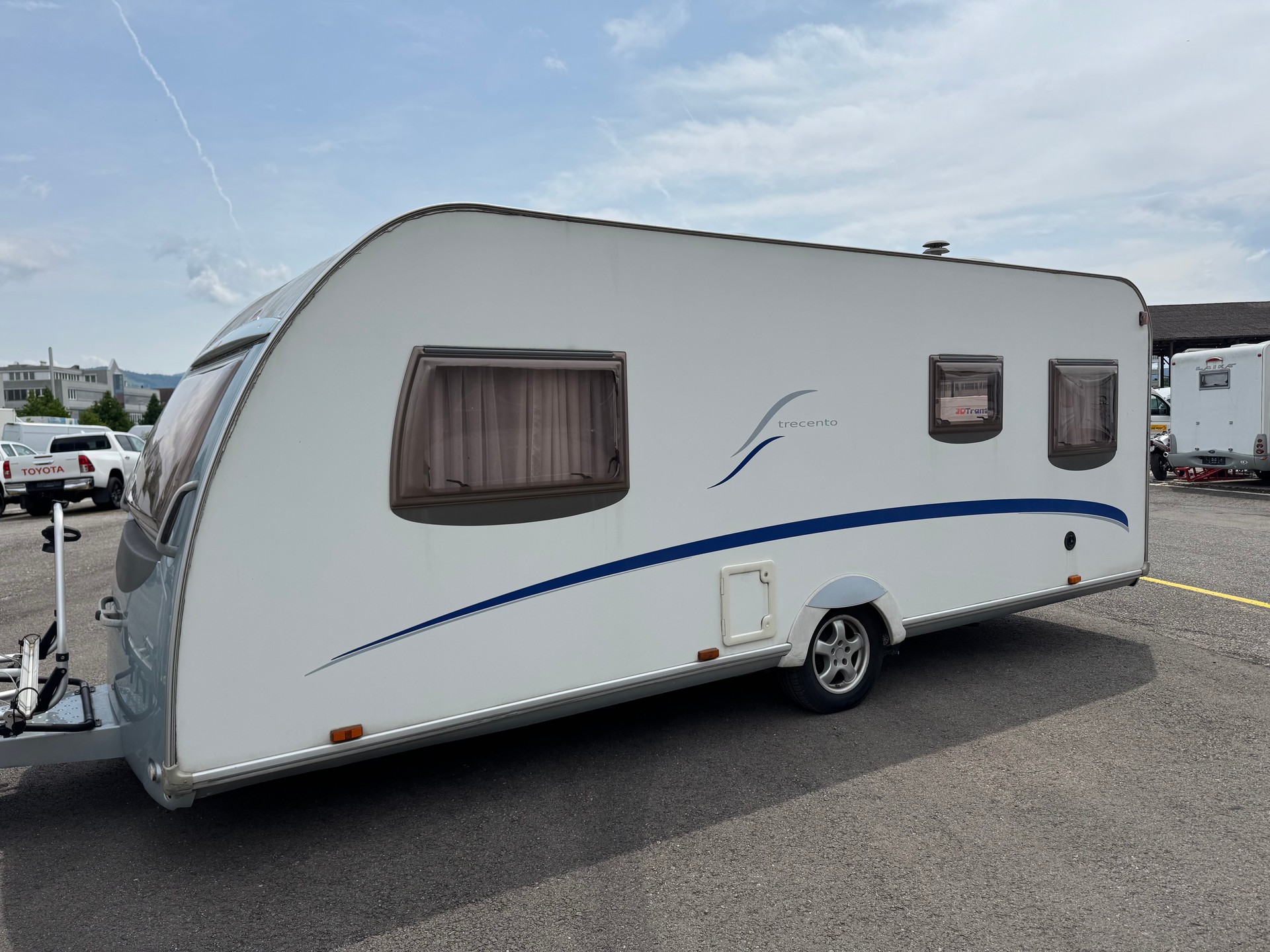 BÜRSTNER Trecento 525 TL - Mover - Markise / Vorzelt - 2 x Einzelbett längst mit Mittelrost --image-7