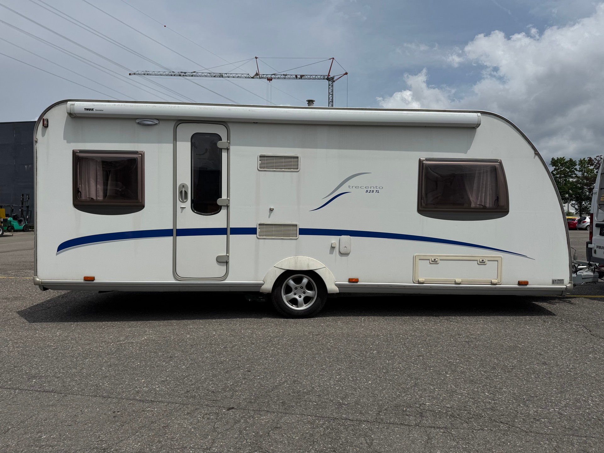BÜRSTNER Trecento 525 TL - Mover - Markise / Vorzelt - 2 x Einzelbett längst mit Mittelrost -