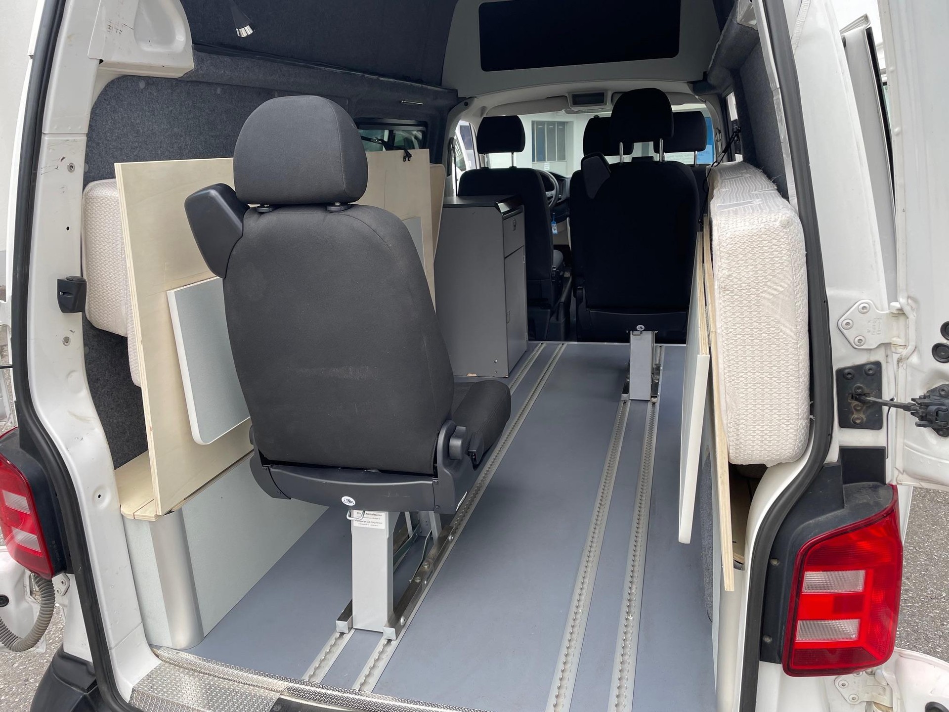 VW T6 Kaw. hoch-lang 2.0 TDI 102-image-9