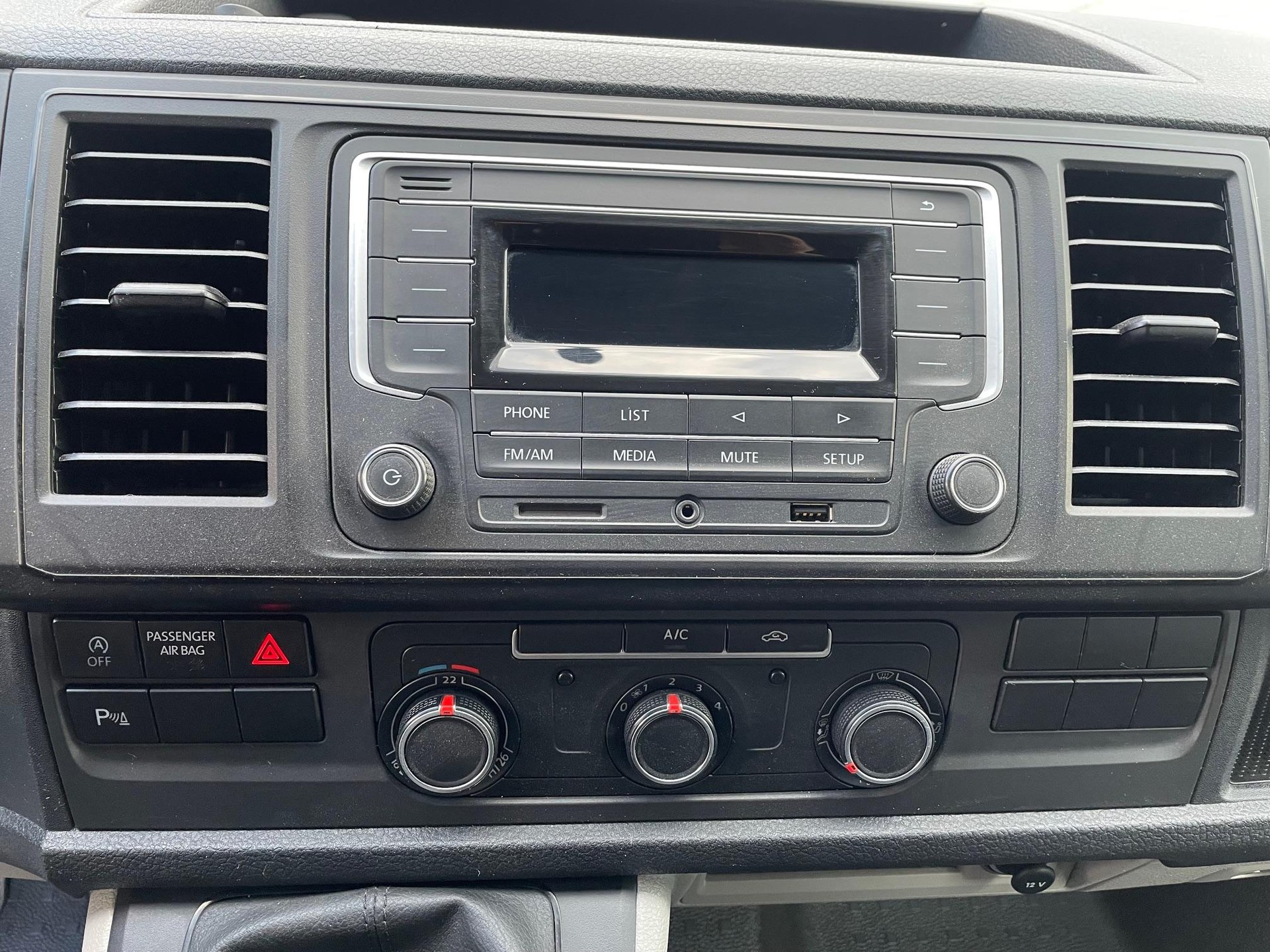 VW T6 Kaw. hoch-lang 2.0 TDI 102-image-6