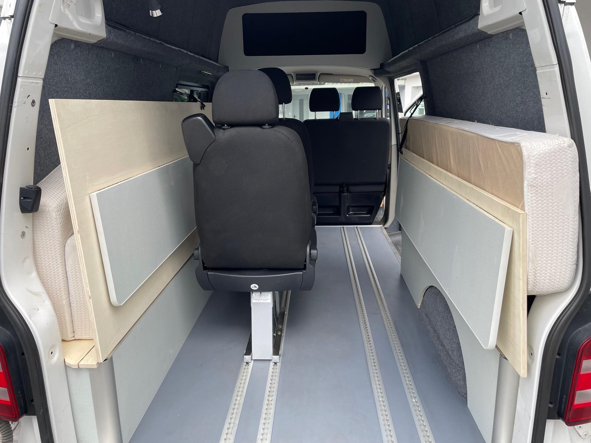 VW T6 Kaw. hoch-lang 2.0 TDI 102-image-7
