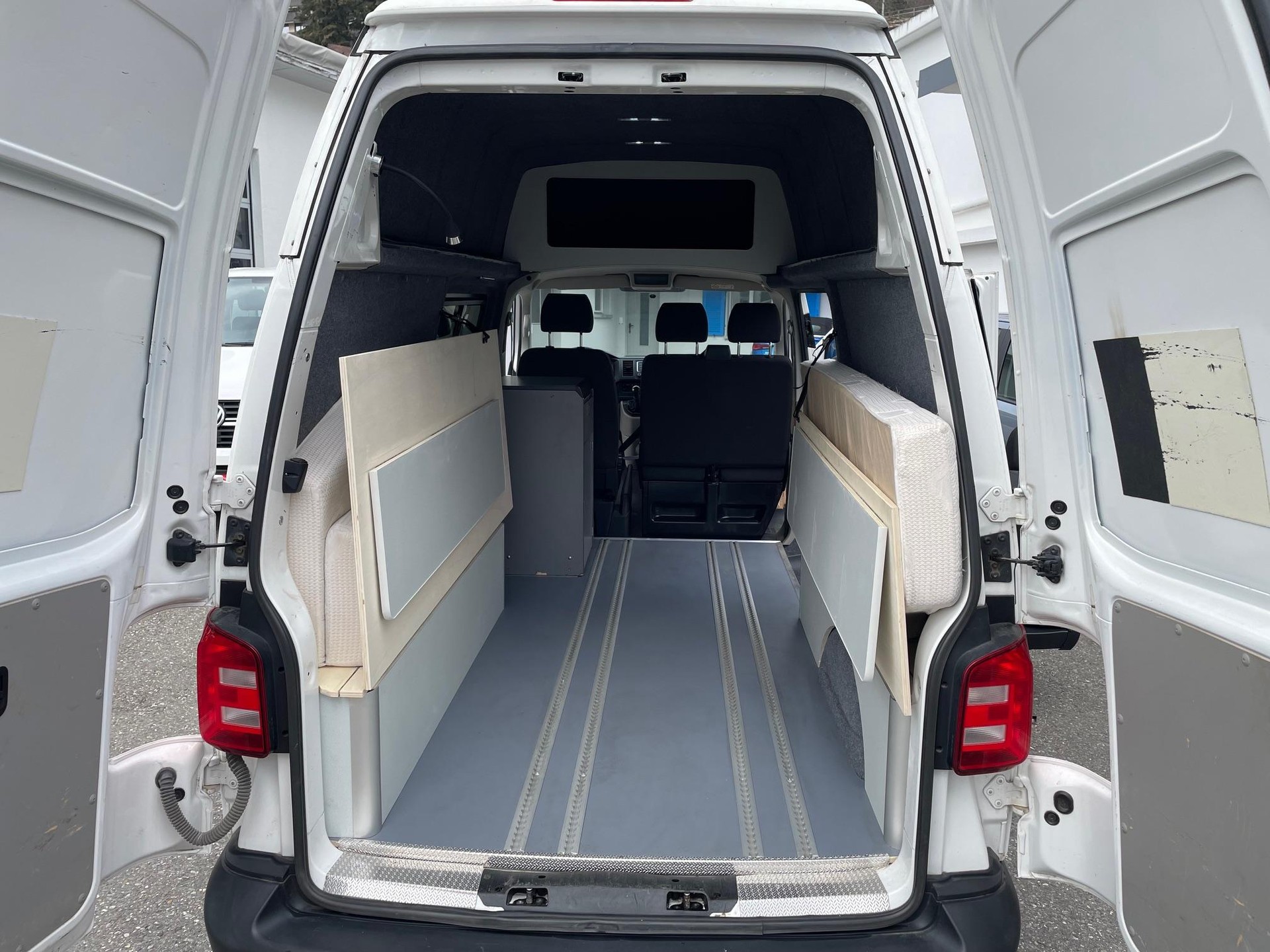VW T6 Kaw. hoch-lang 2.0 TDI 102-image-14