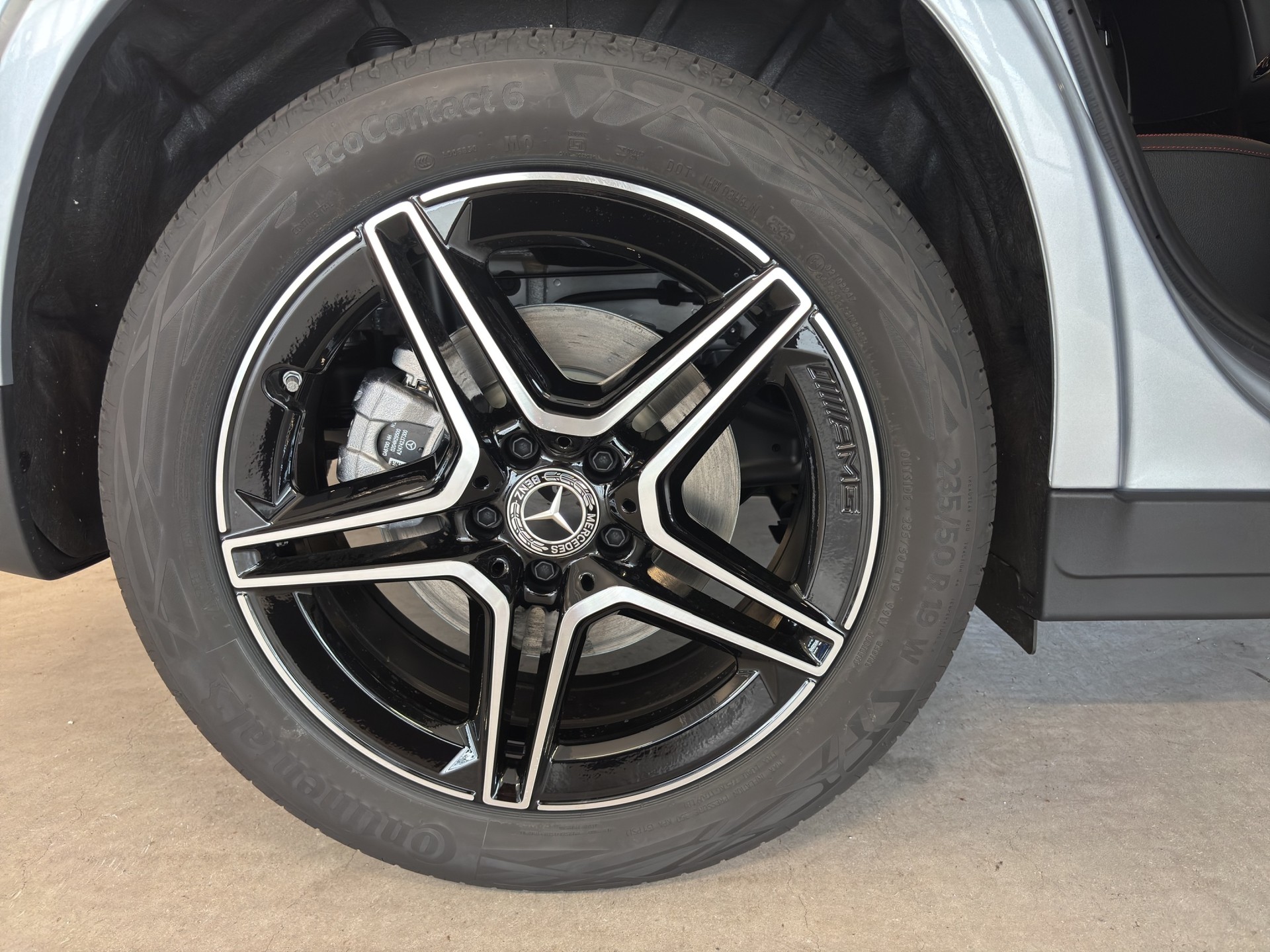 MERCEDES-BENZ GLA 220d 4Matic 8G-DCTSwiss Star-image-6