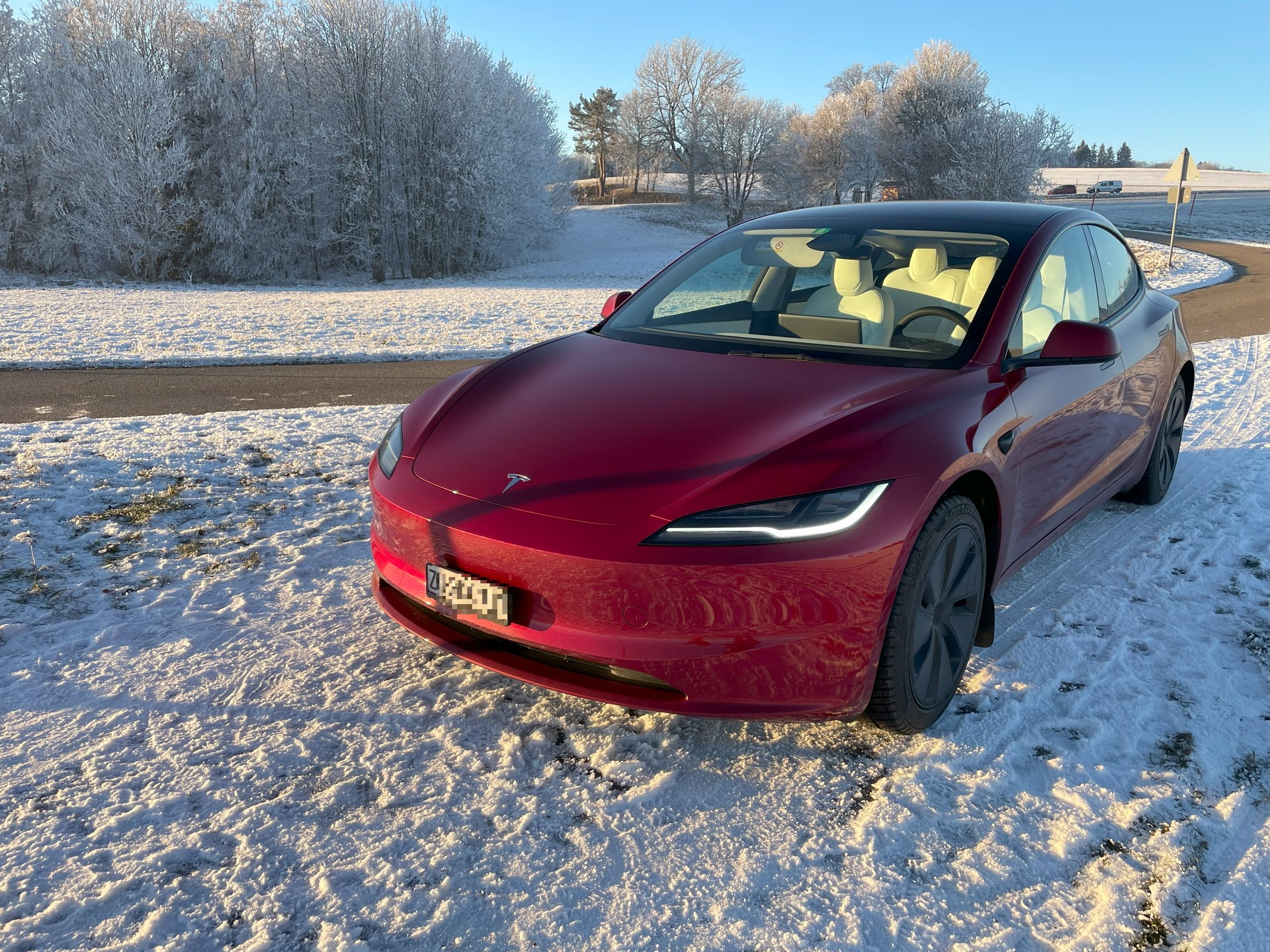 TESLA Model 3 Long Range Dual Motor AWD-image-1