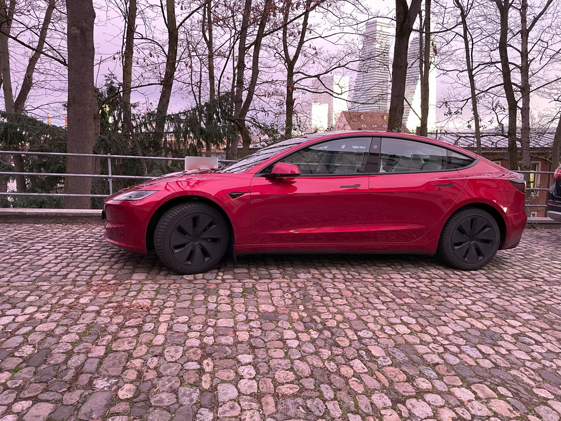 TESLA Model 3 Long Range Dual Motor AWD-image-0