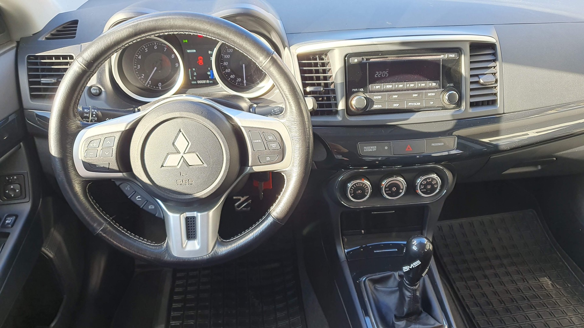 MITSUBISHI Lancer Evo X Final Ed.-image-7