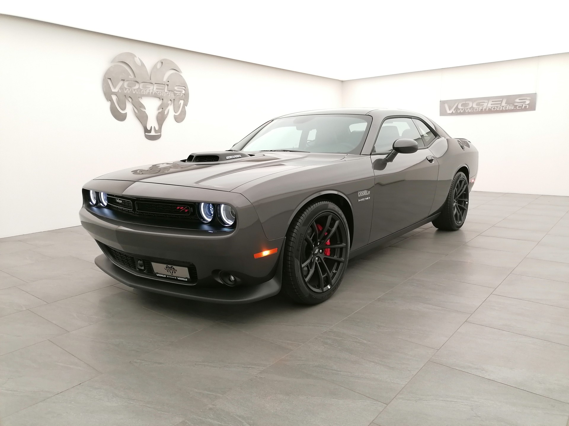 DODGE Challenger 5.7 R/T Shaker-image-0