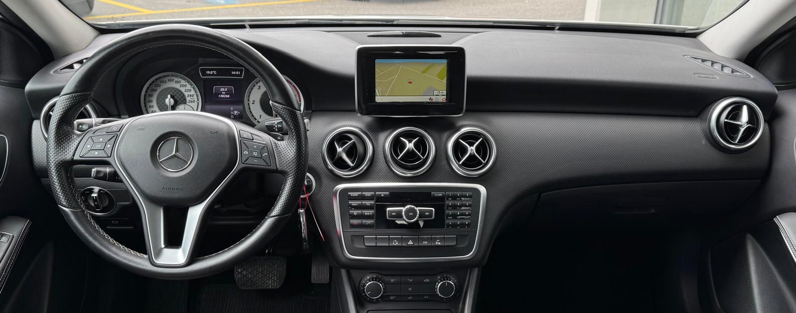 MERCEDES-BENZ A 200 CDI Urban 4Matic 7G-DCT-image-10
