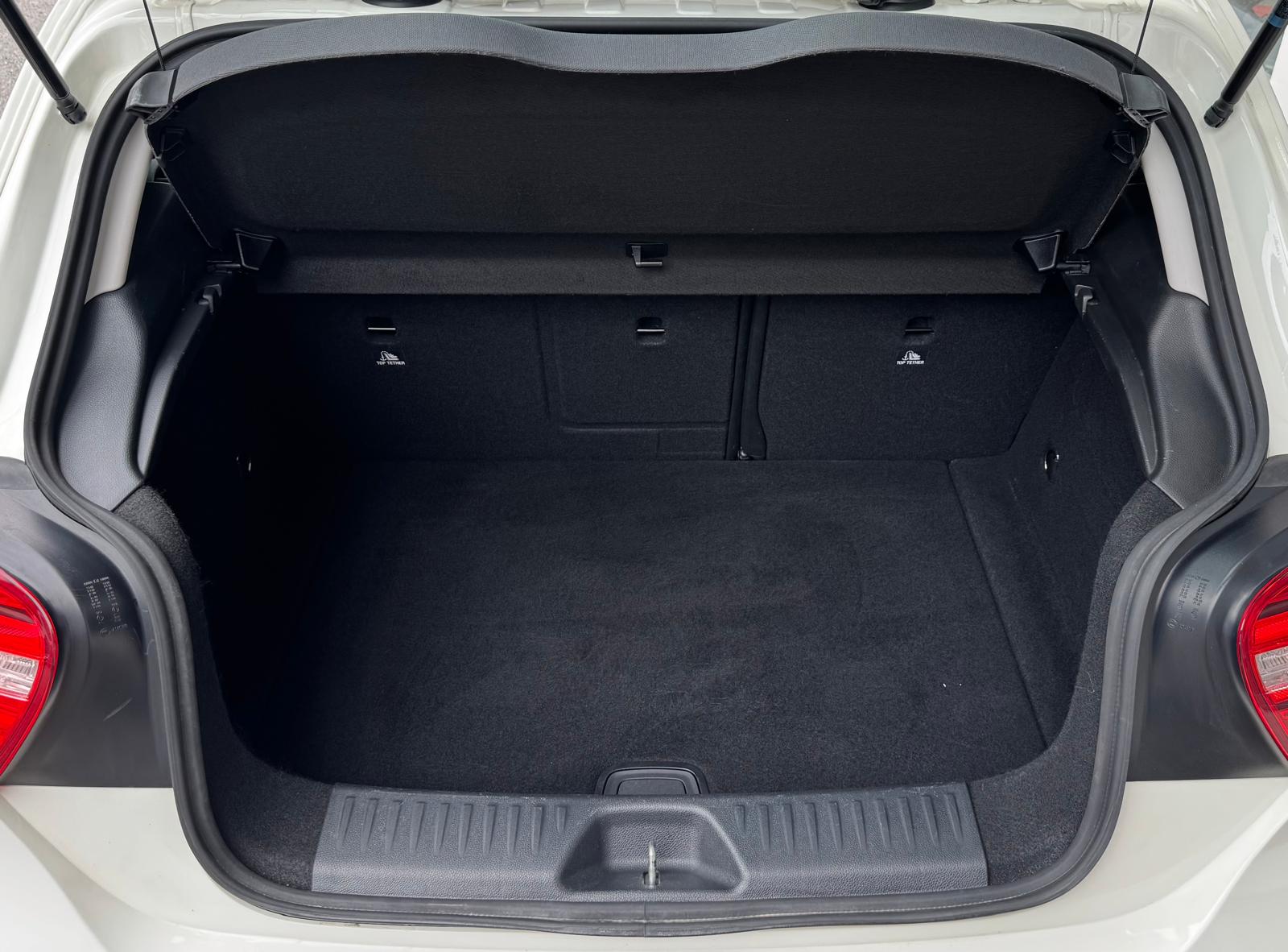 MERCEDES-BENZ A 200 CDI Urban 4Matic 7G-DCT-image-9