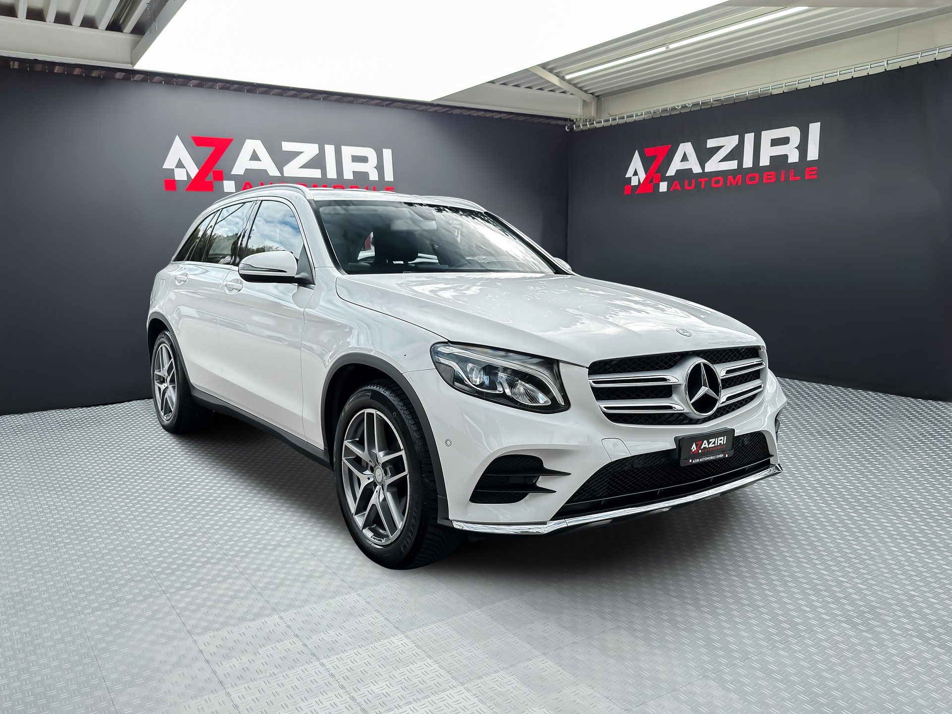 MERCEDES-BENZ GLC 250 d AMG Line 4Matic 9G-Tronic-image-2