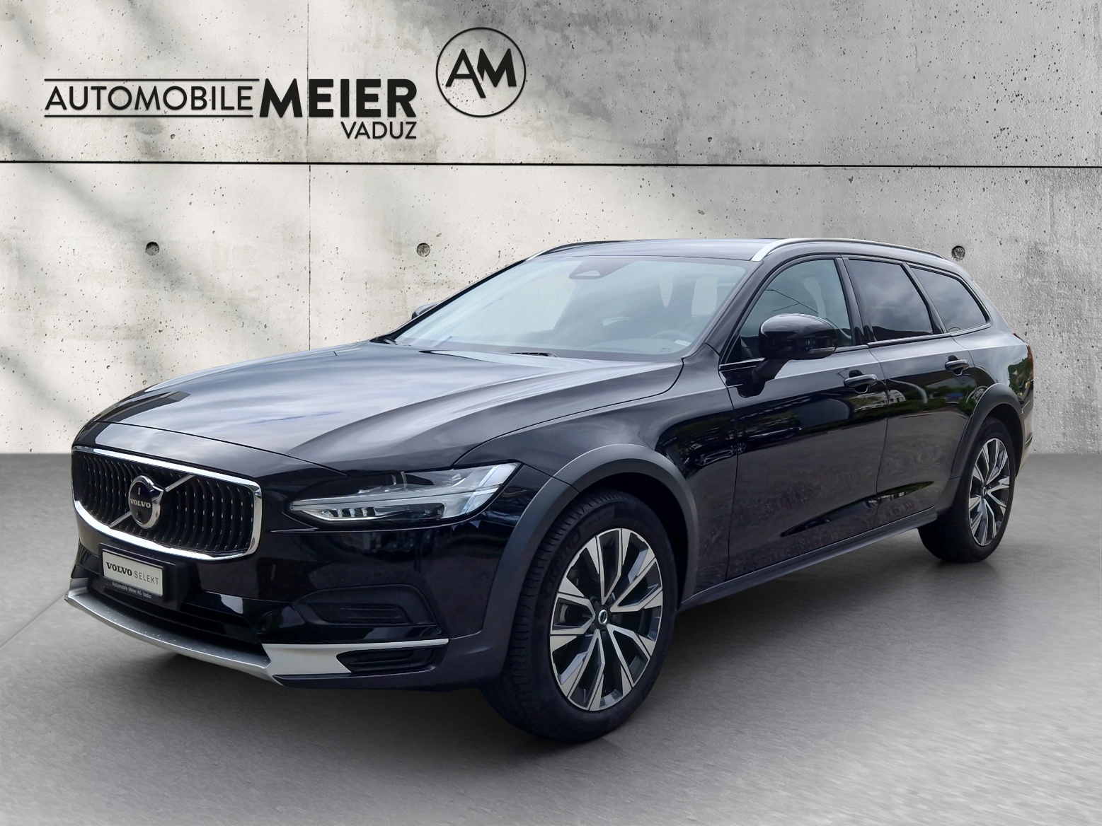 VOLVO V90 Cross Country 2.0 B5 Plus AWD-image-0