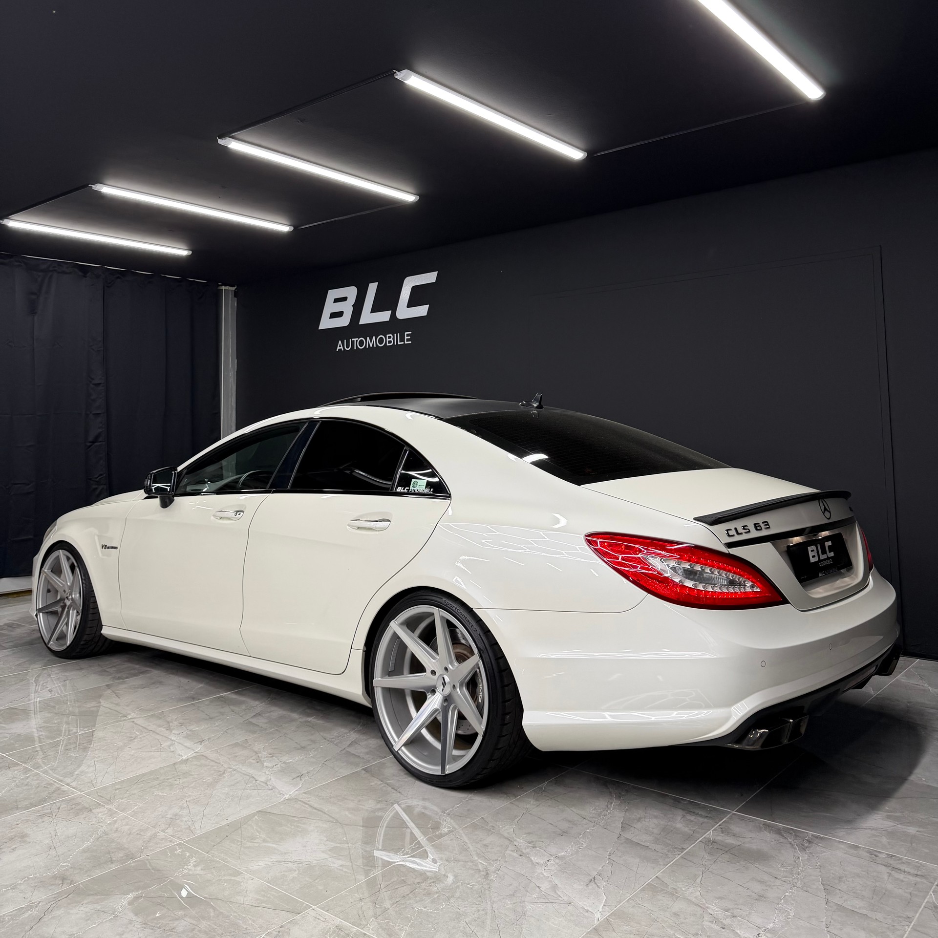 MERCEDES-BENZ CLS 63 AMG Speedshift MCT-image-4