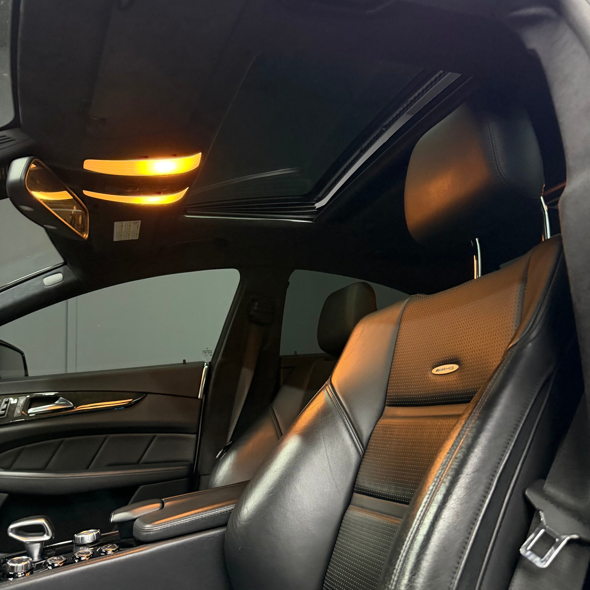 MERCEDES-BENZ CLS 63 AMG Speedshift MCT-image-10