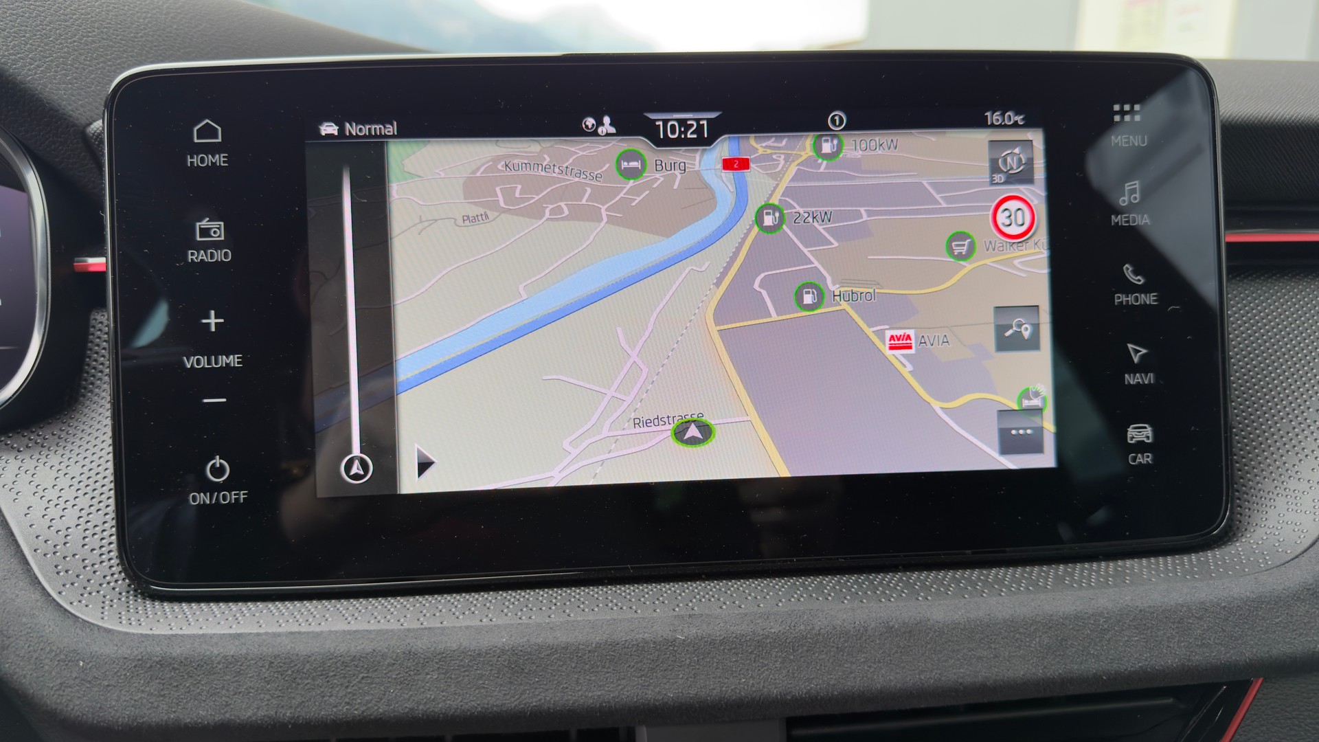 SKODA Kamiq 1.0 TSI Dynamic DSG-image-15