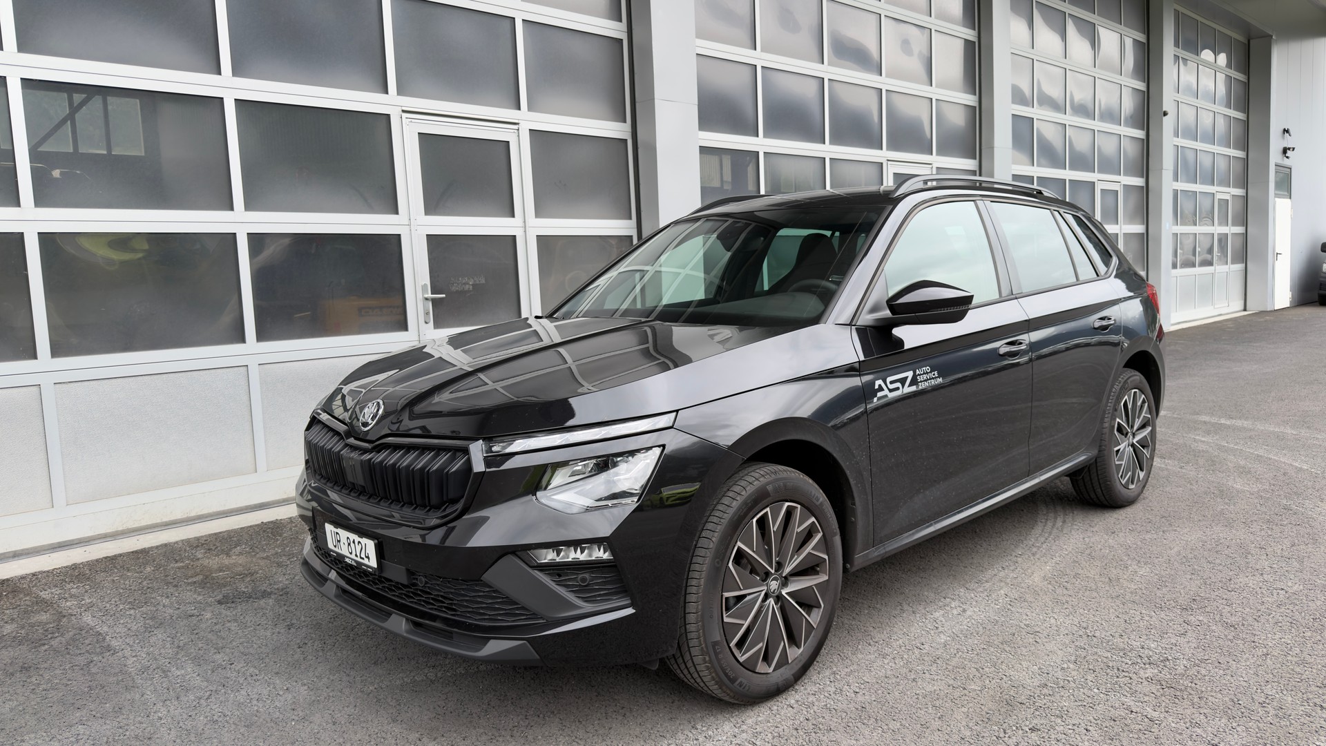 SKODA Kamiq 1.0 TSI Dynamic DSG-image-0