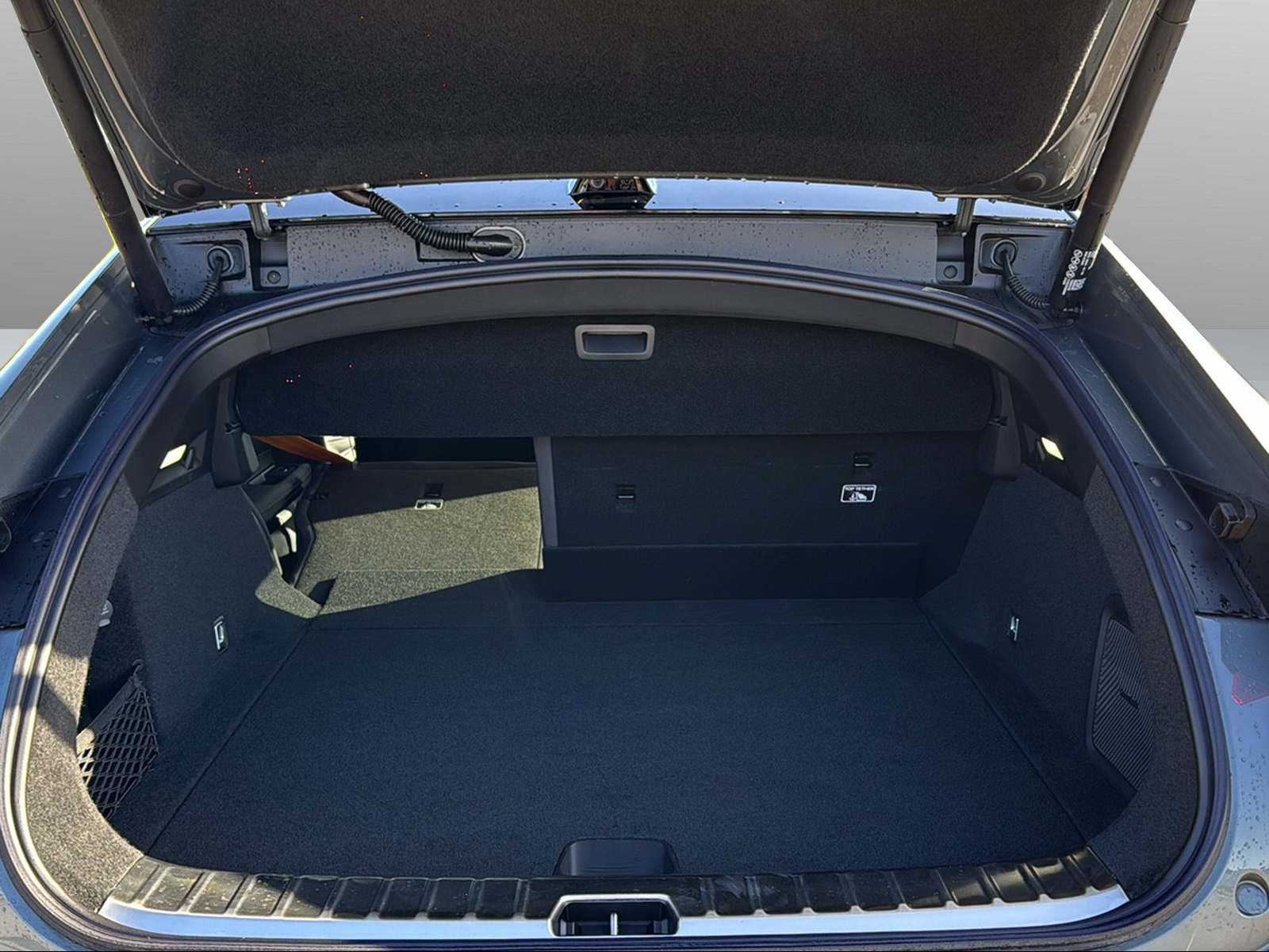 POLESTAR 4 Long Range Dual Motor-image-15