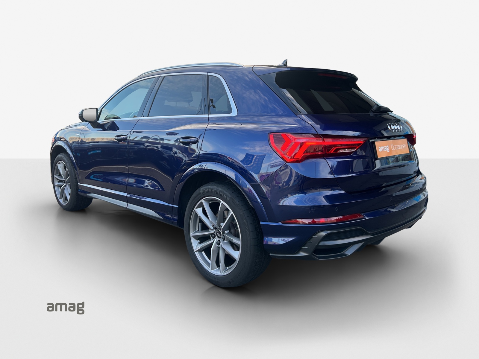AUDI Q3 35 TFSI S line Attraction S-tronic-image-2