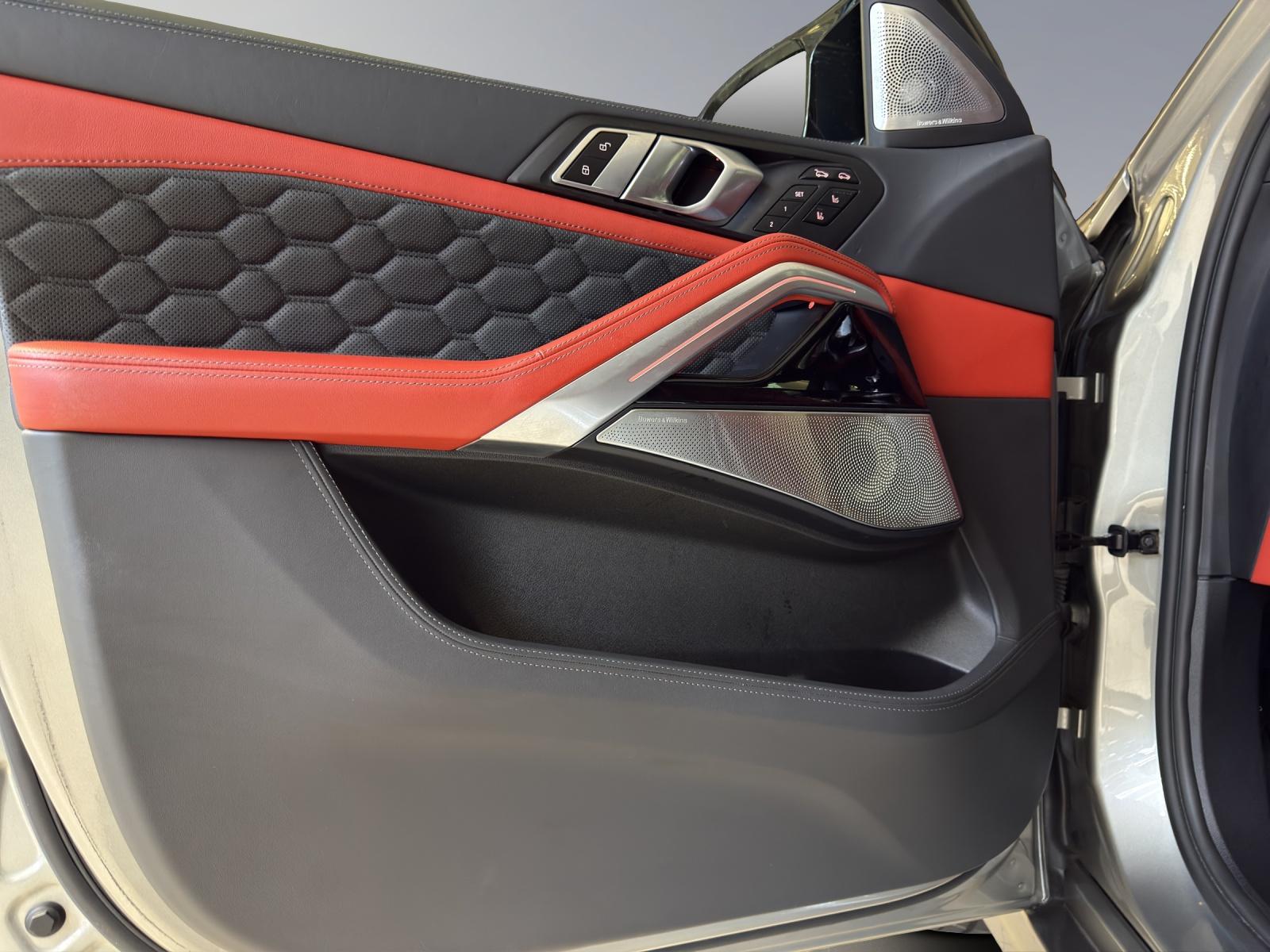 BMW X6 M Competition-image-12