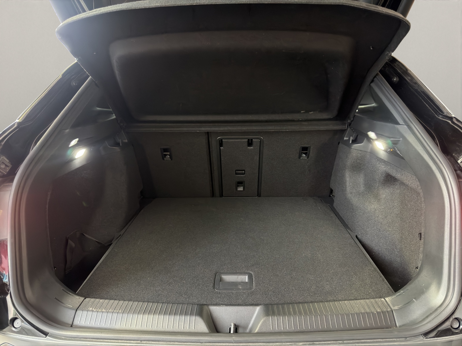 VW ID.4 Pro Performance-image-15