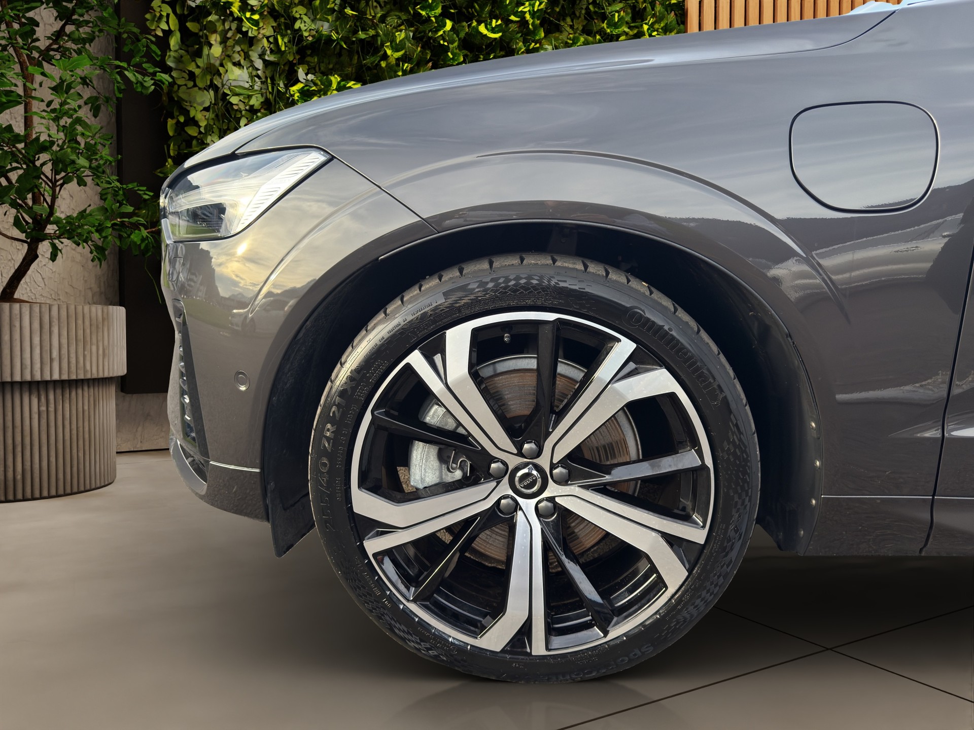 VOLVO XC60 2.0 T8 TE Ultimate Dark eAWD-image-18