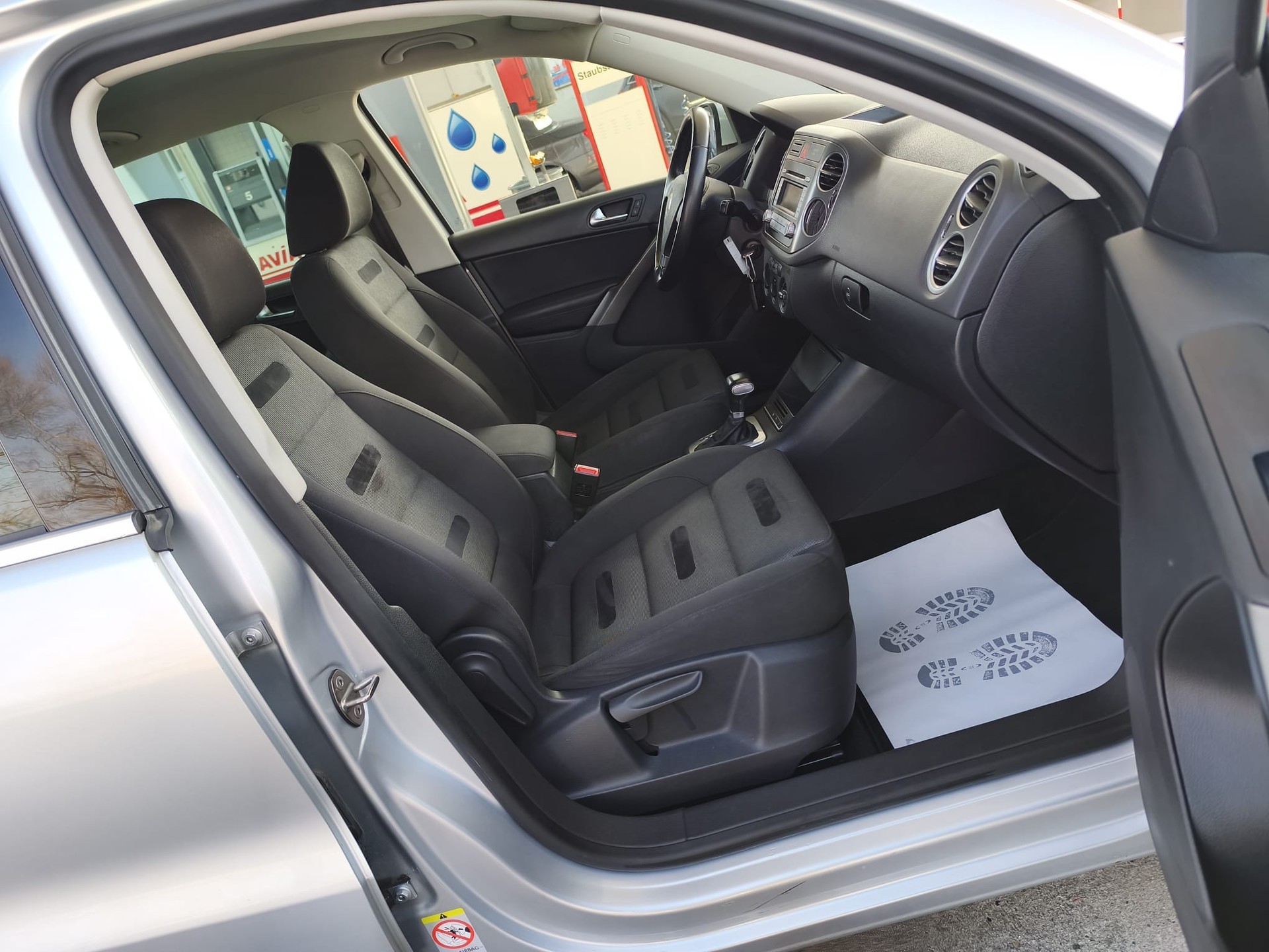 VW Tiguan 2.0 TSI Sport&Style Tiptronic-image-10