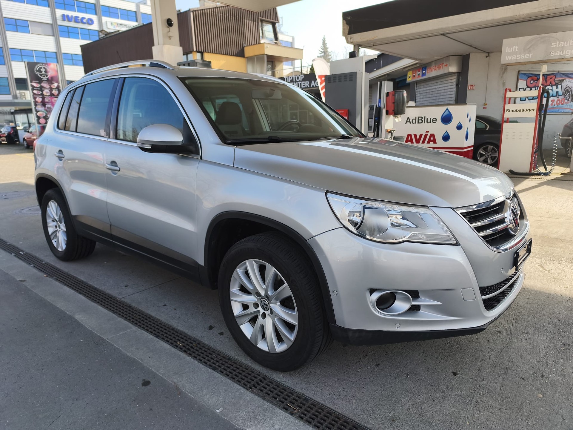 VW Tiguan 2.0 TSI Sport&Style Tiptronic-image-0