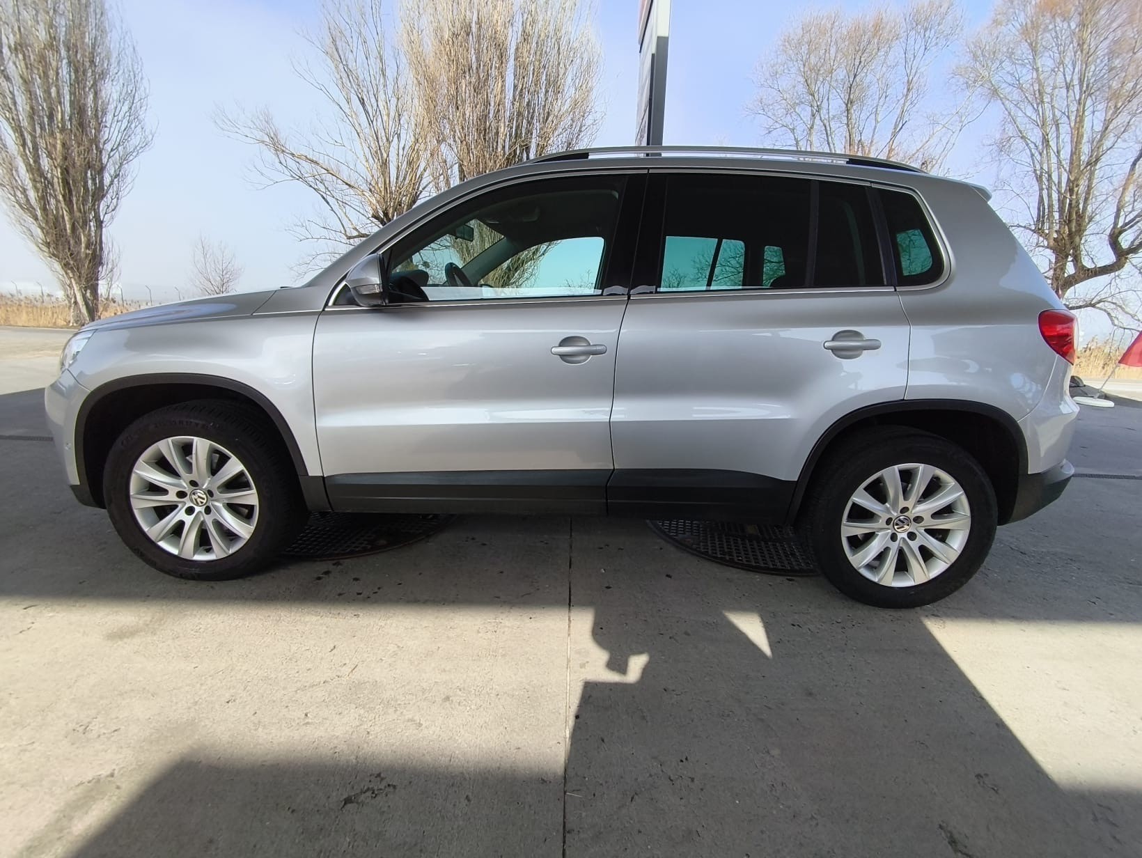 VW Tiguan 2.0 TSI Sport&Style Tiptronic-image-5