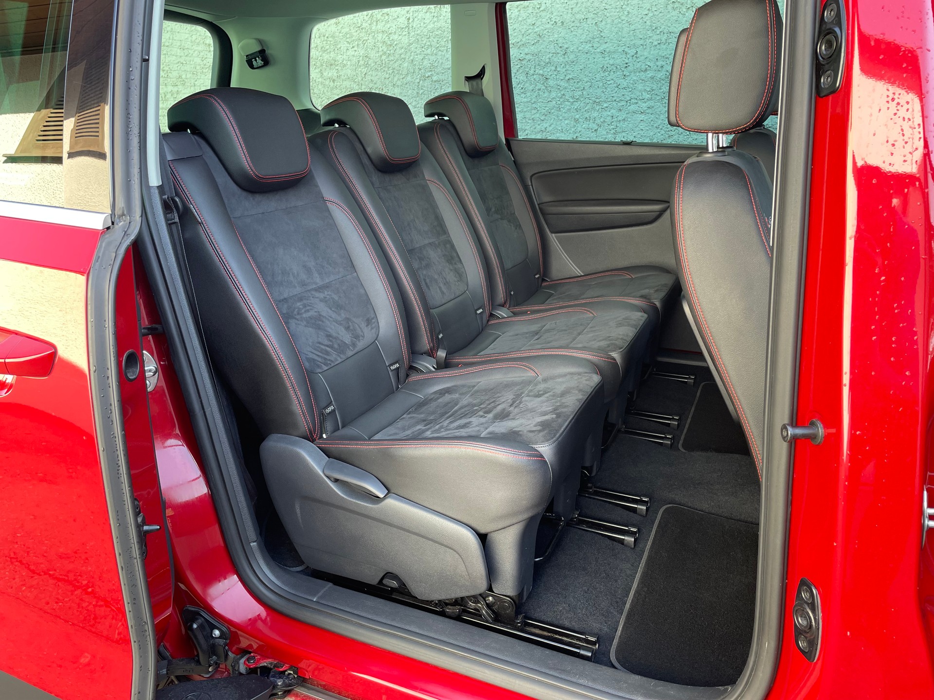 SEAT Alhambra 2.0 TDI FR Line-image-16