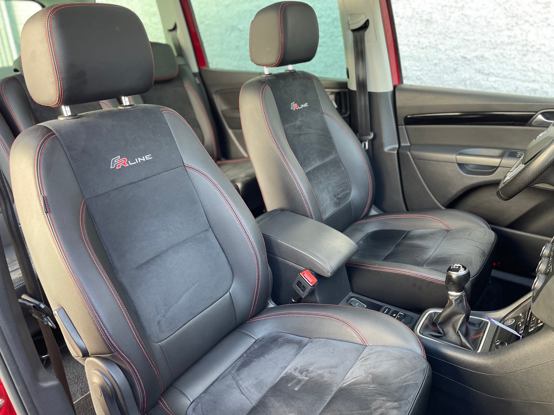 SEAT Alhambra 2.0 TDI FR Line-image-12