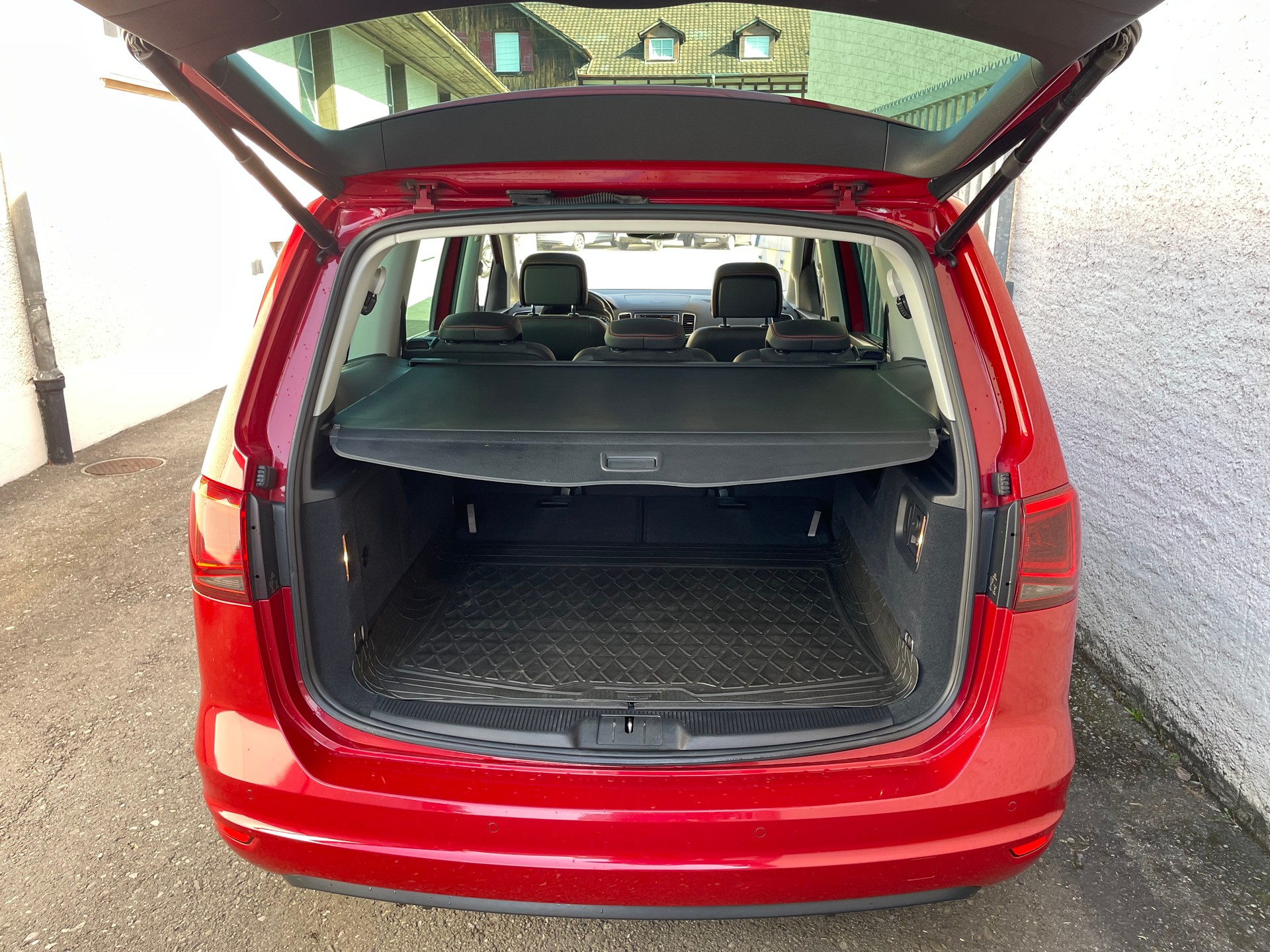 SEAT Alhambra 2.0 TDI FR Line-image-7