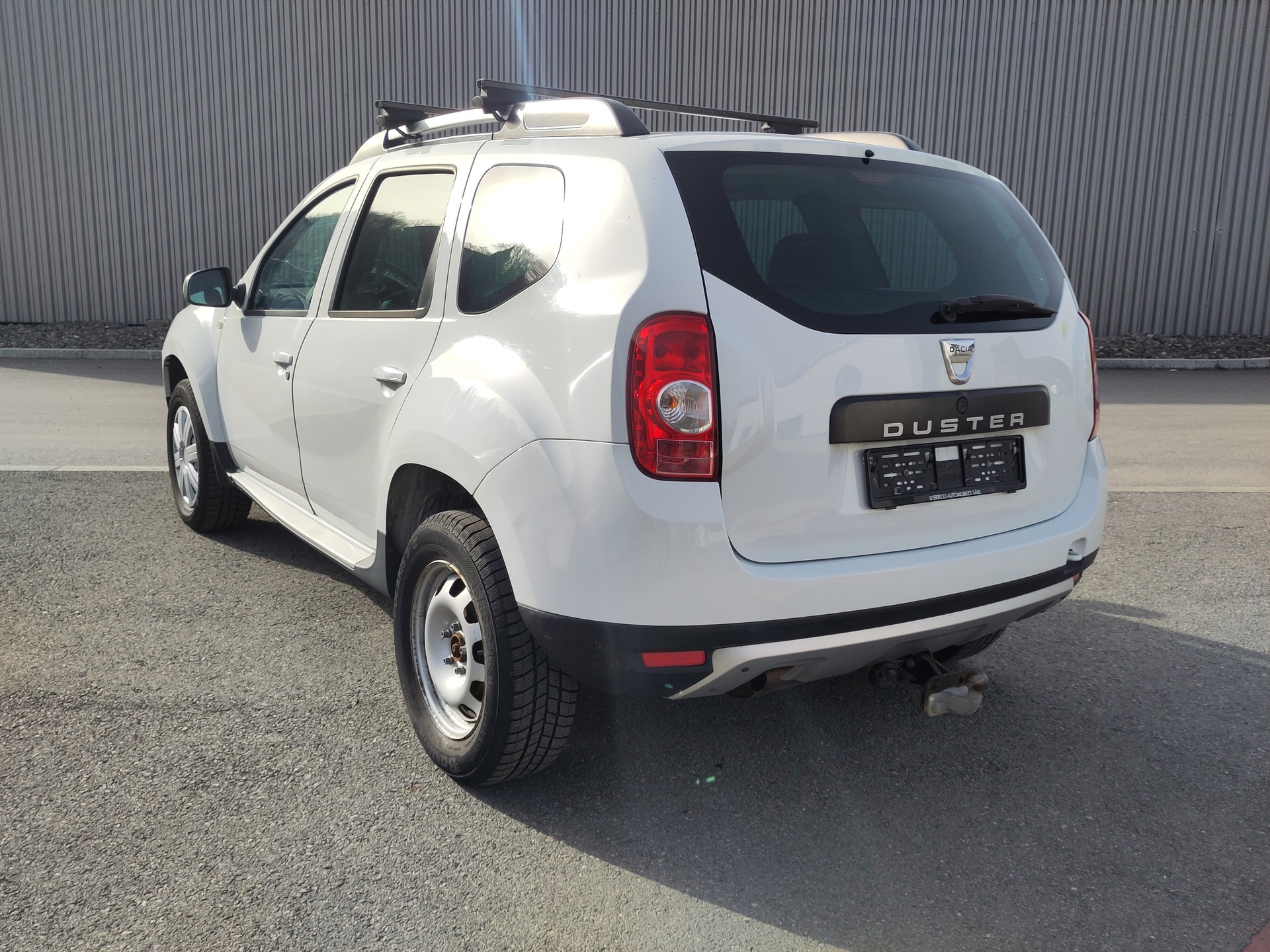 DACIA Duster 1.5 dCi Lauréate 4x4-image-2