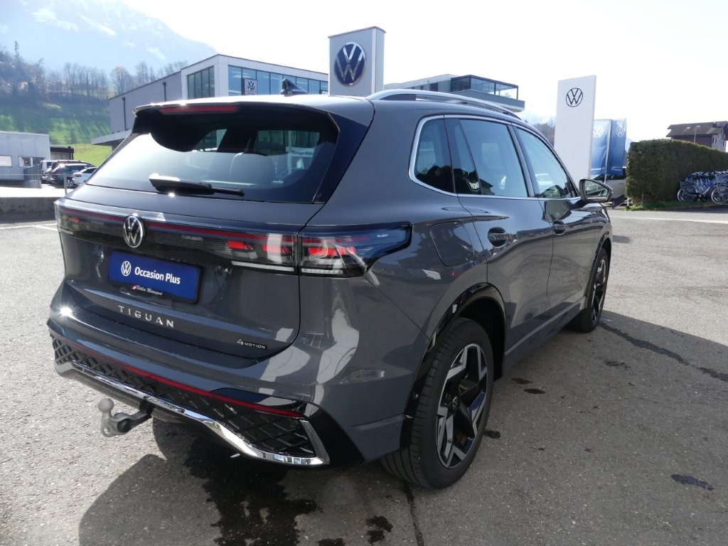 VW Tiguan 2.0 TDI SCR R-Line 4Motion DSG-image-3