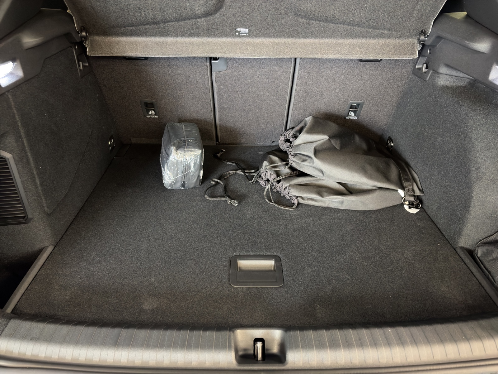 CUPRA Terramar 1.5 eHybrid Prime Edition VZ DSG-image-13