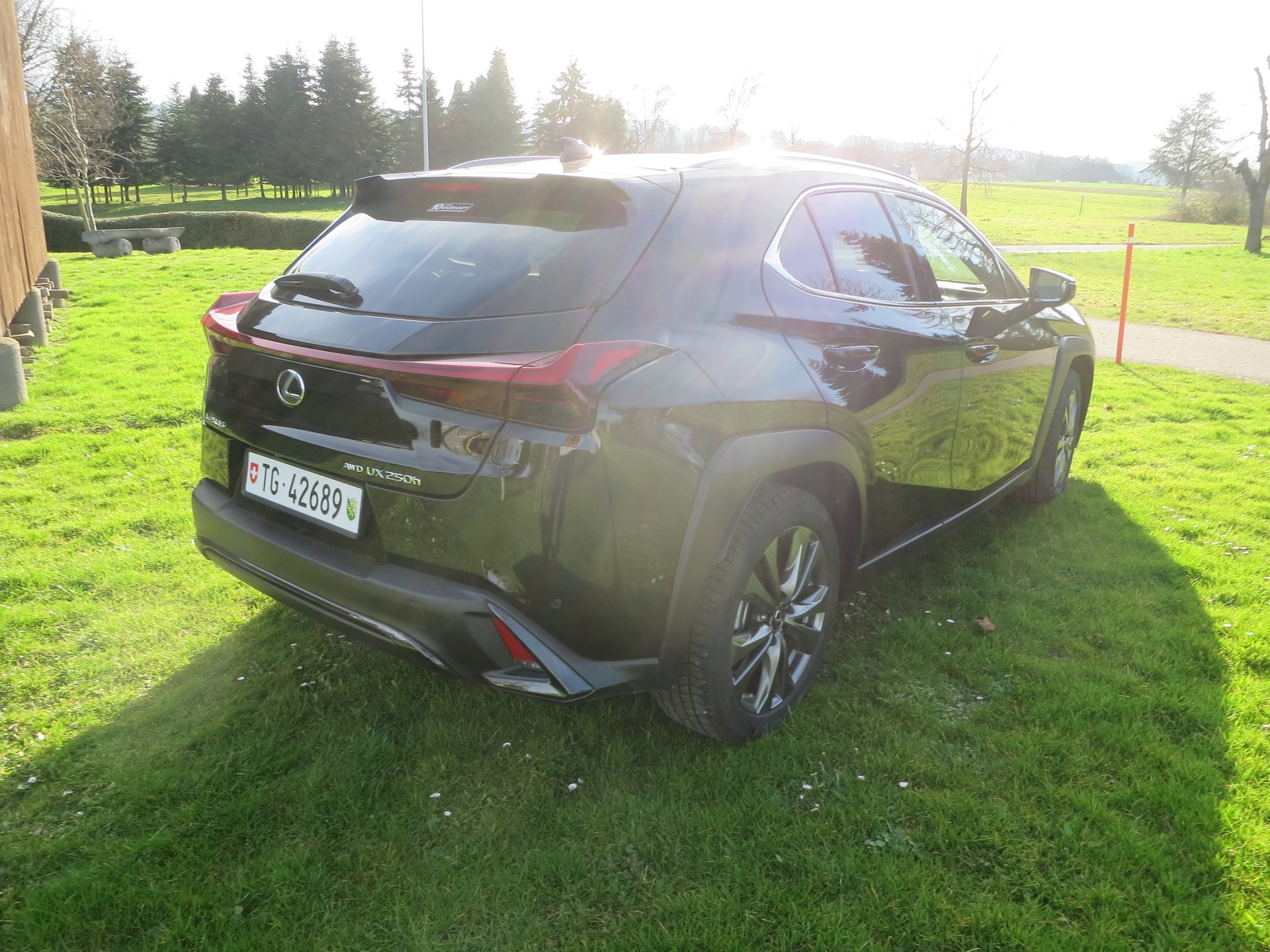 LEXUS 250 H F Line-image-1