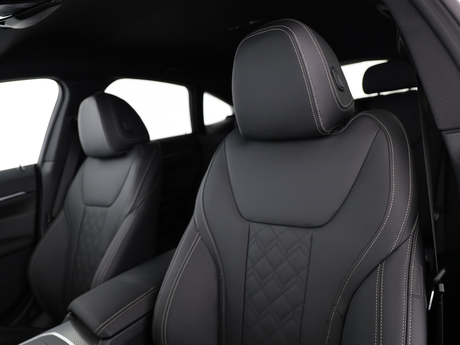 BMW M440i xDrive Gran Coupé-image-10