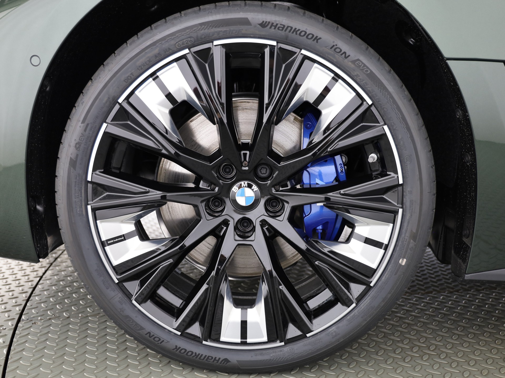 BMW M440i xDrive-image-20